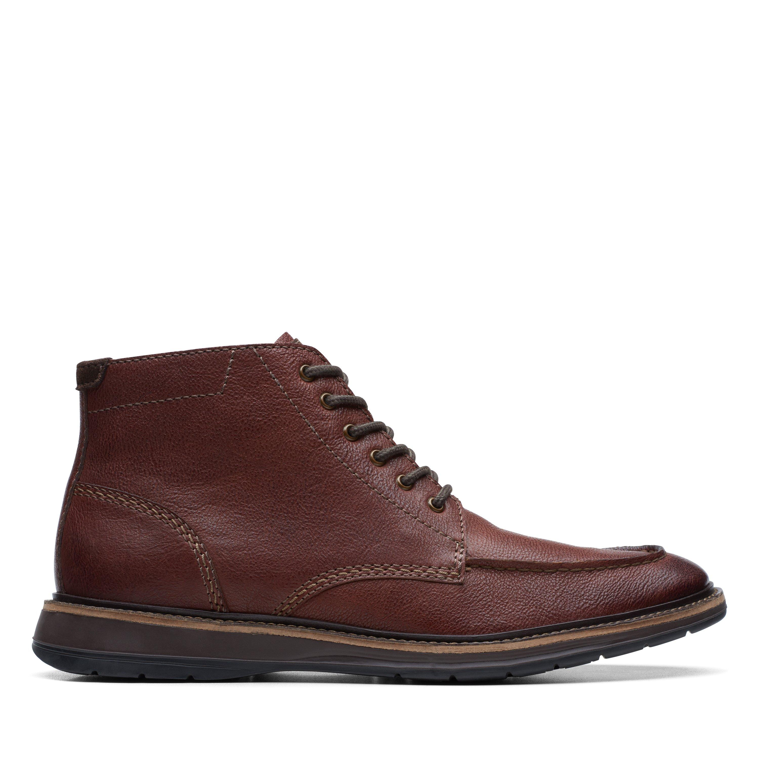 Clarks mens 2024 leather boots