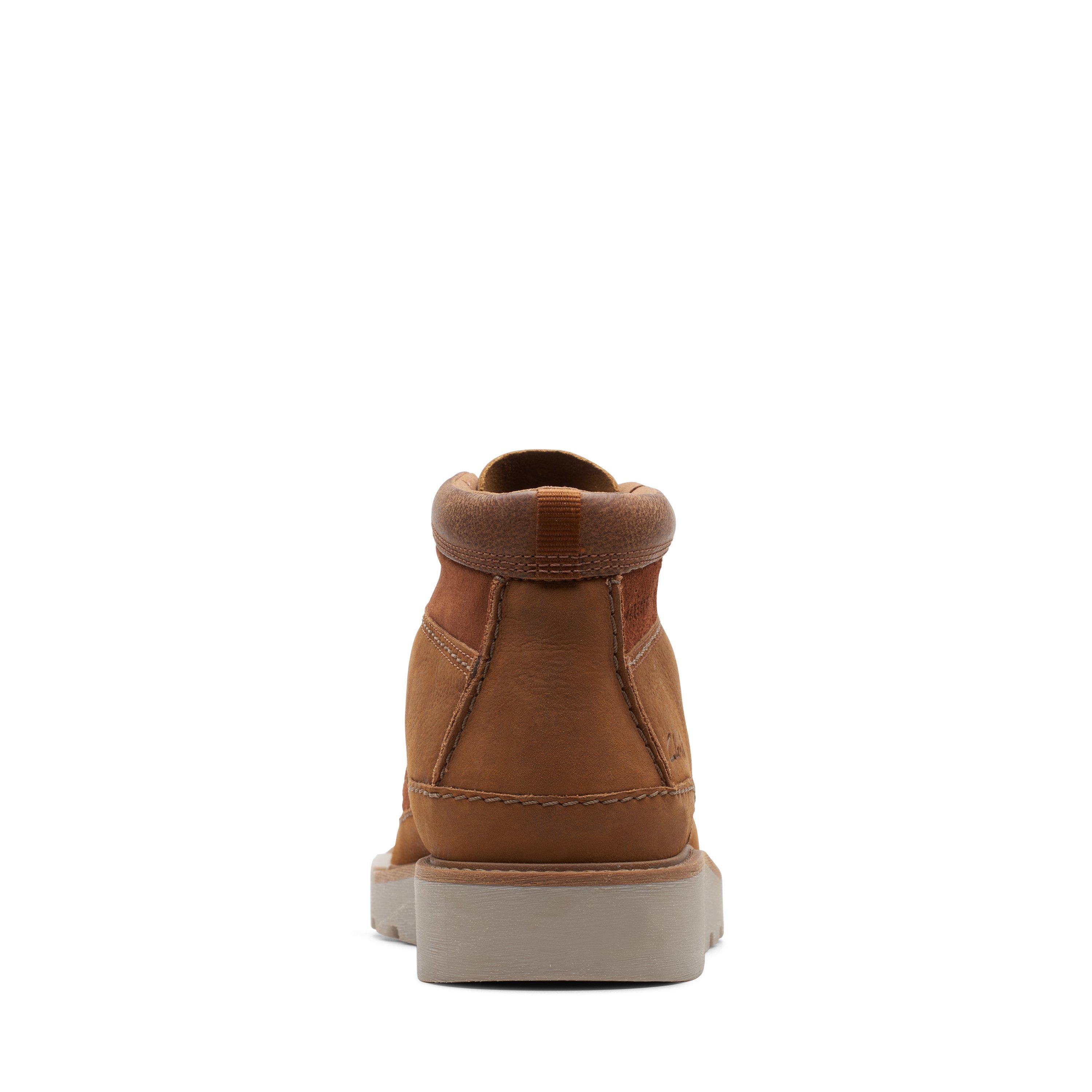 Clarks Mens Barnes Plain Brown Leather Casual  Boots Shoes