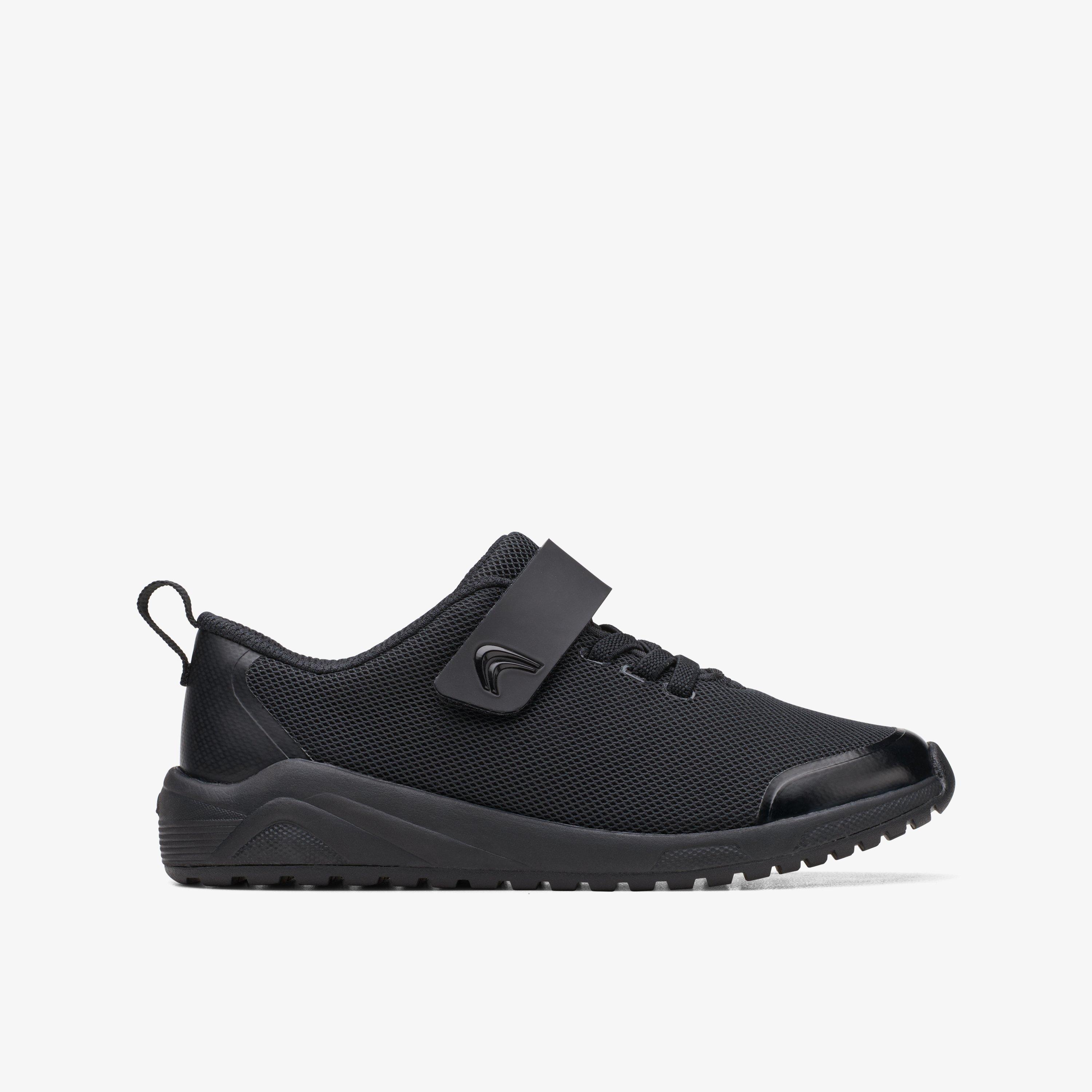 Boys Aeon Pace Kid Black Trainers Clarks