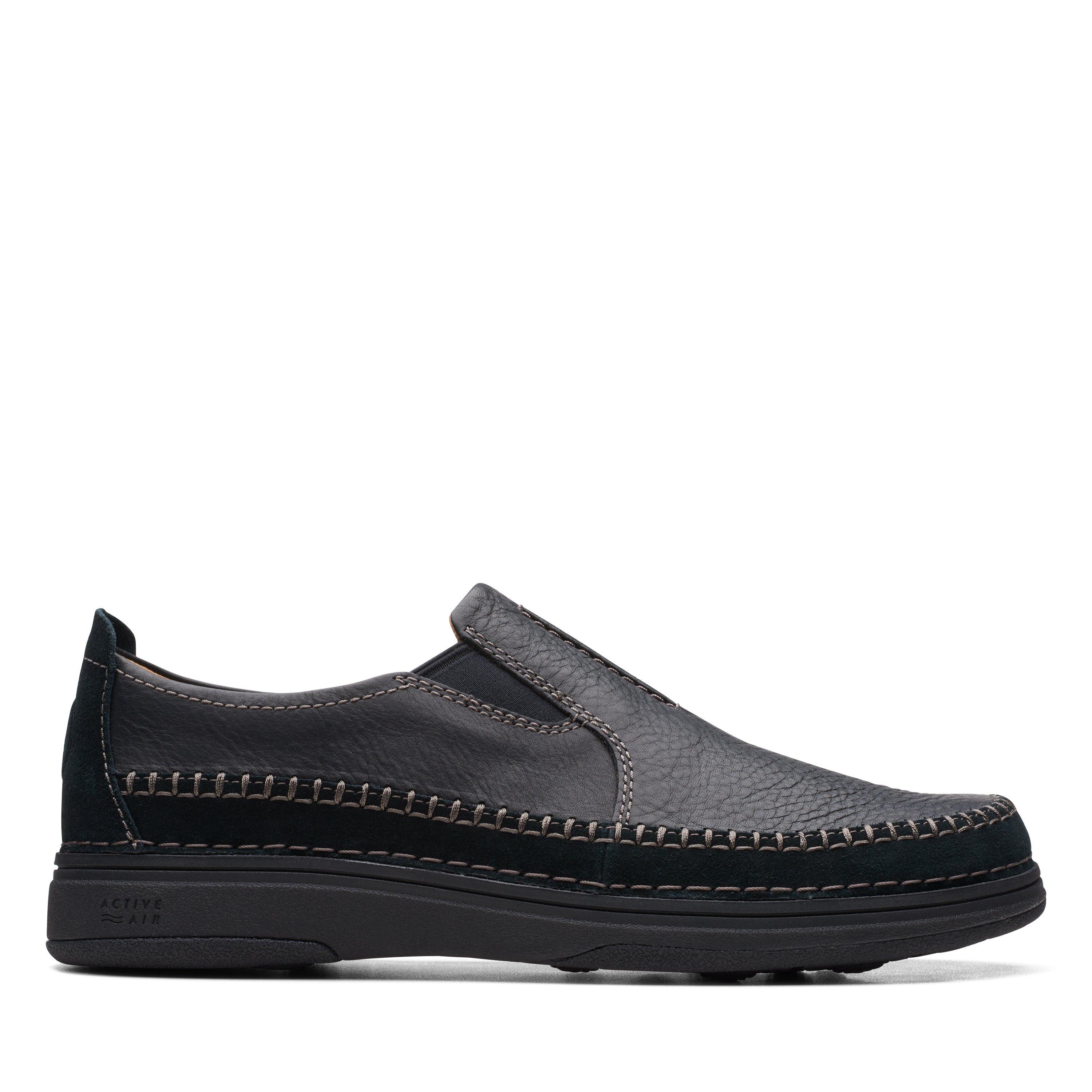美品　Clarks シューズ　BLACK 35サイズ Clarks CLARKS クラークス ワラビーGTX【ウィメンズ】 靴