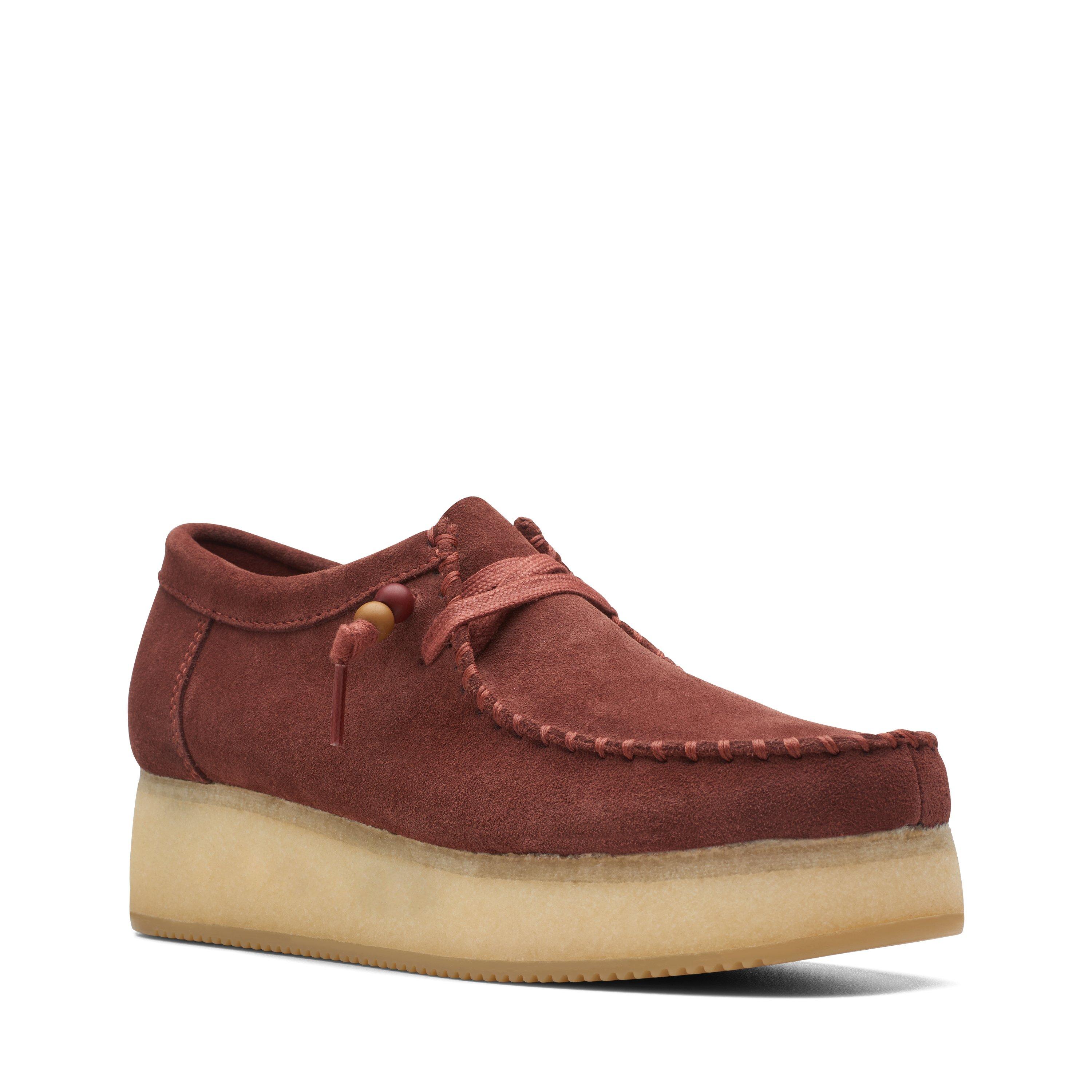 Red suede store clarks shoes