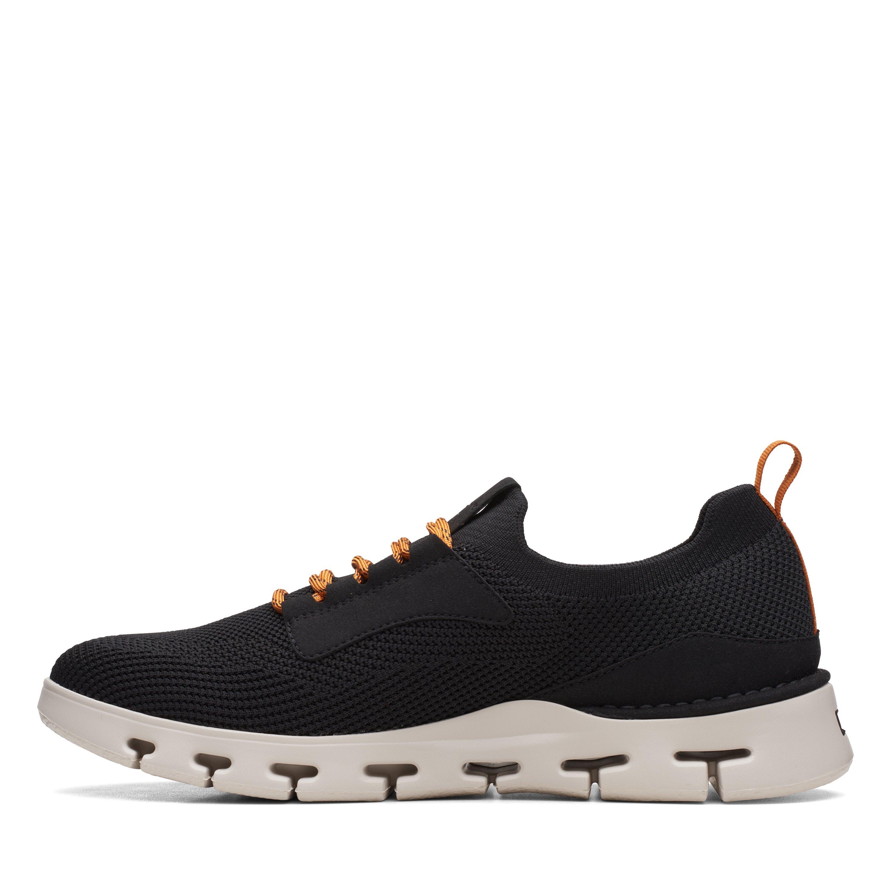 Clarks store sports shoes