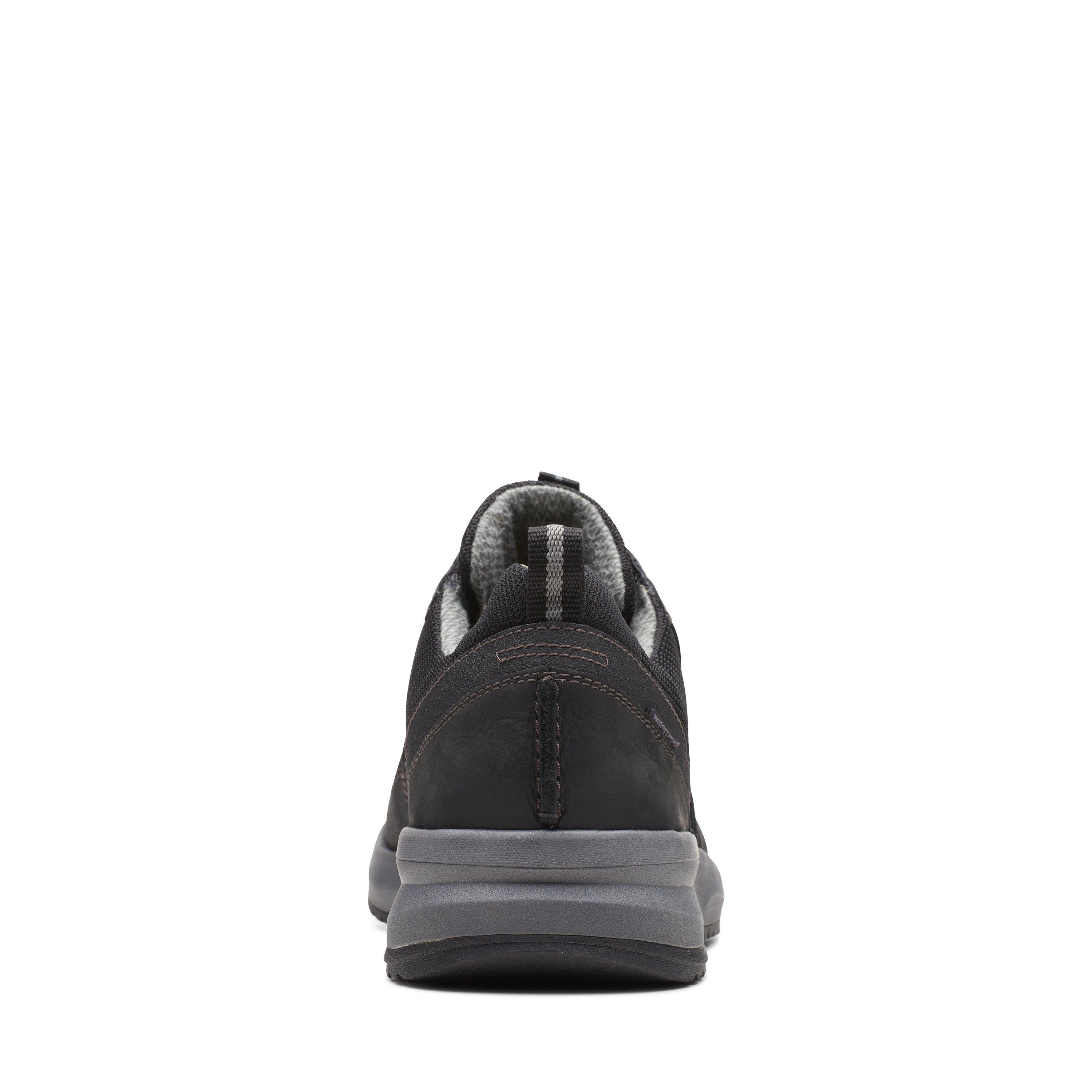 Clarks Mens WellmanTrailAP Black Leather Casual Waterproof Hiking Sneaker Shoes