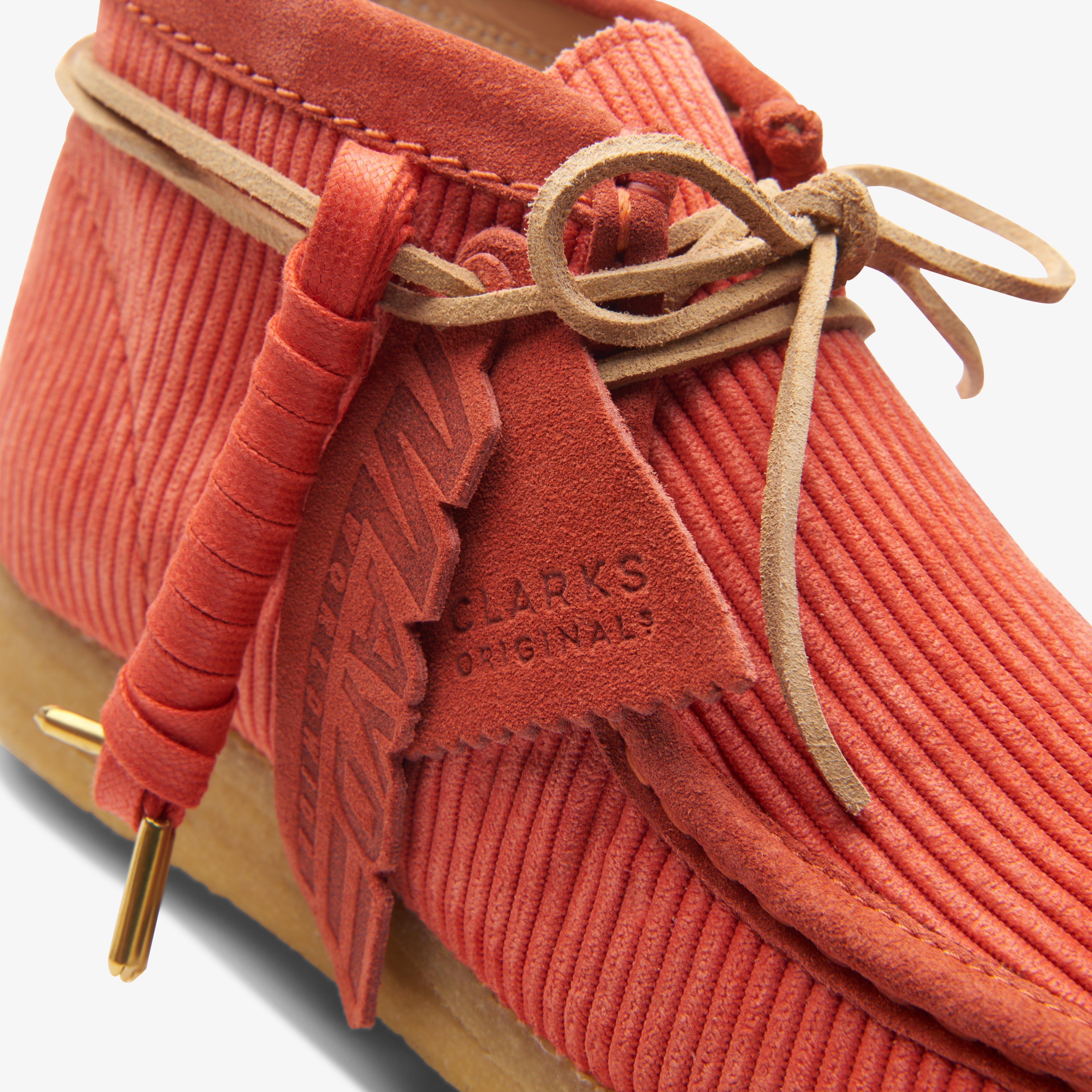 Wallabee Boot — Pink