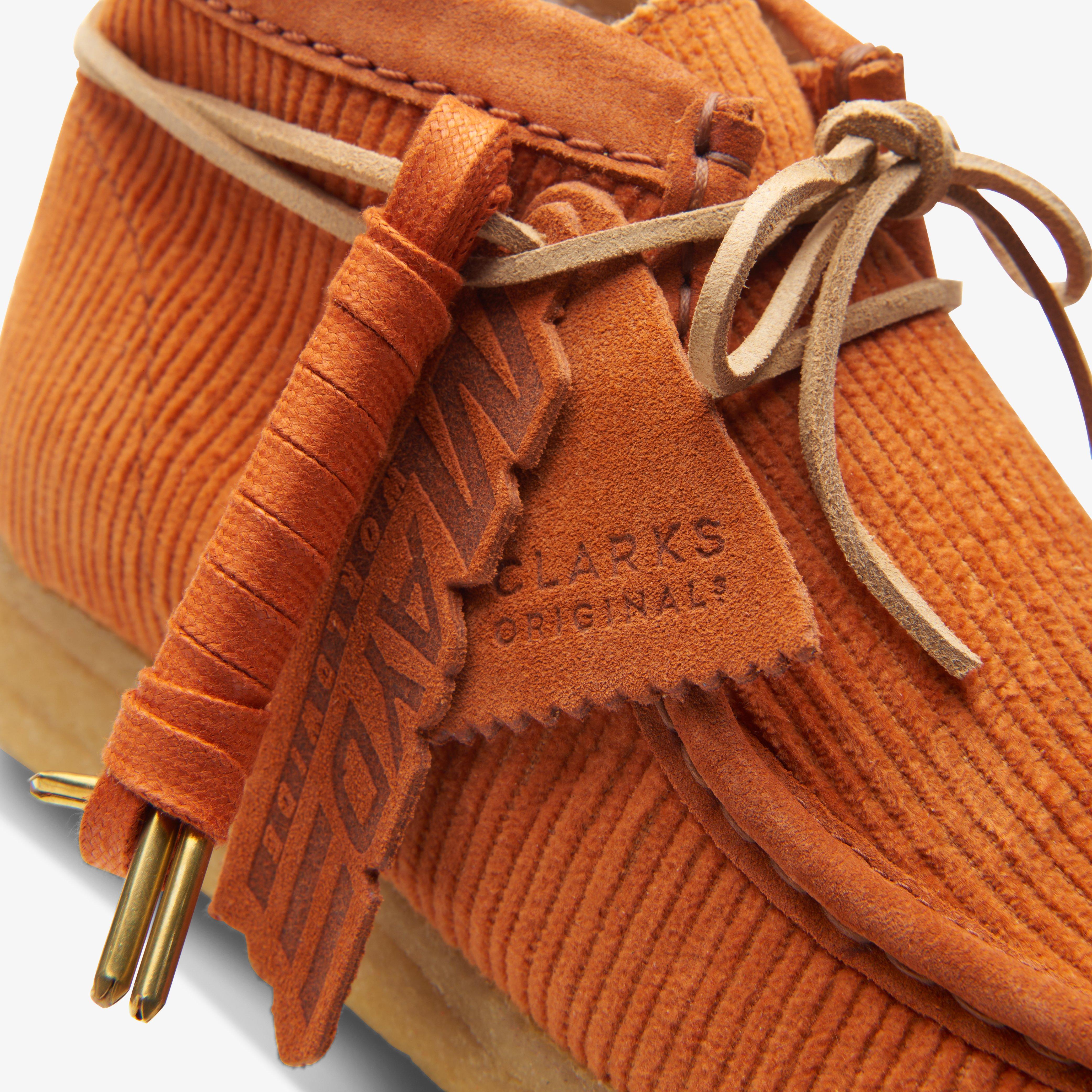 Wallabee Boot — Red