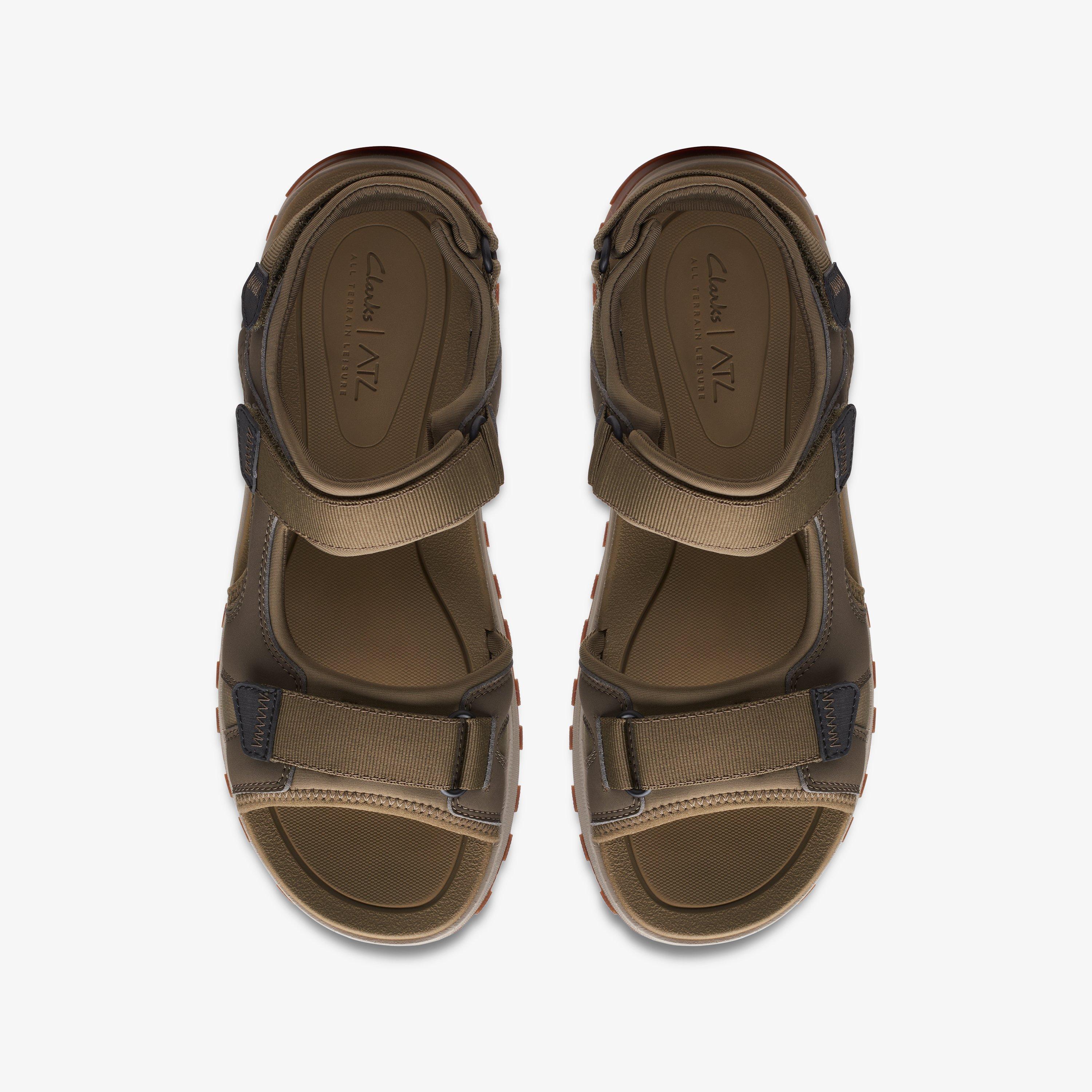 Brown clarks sandals hotsell