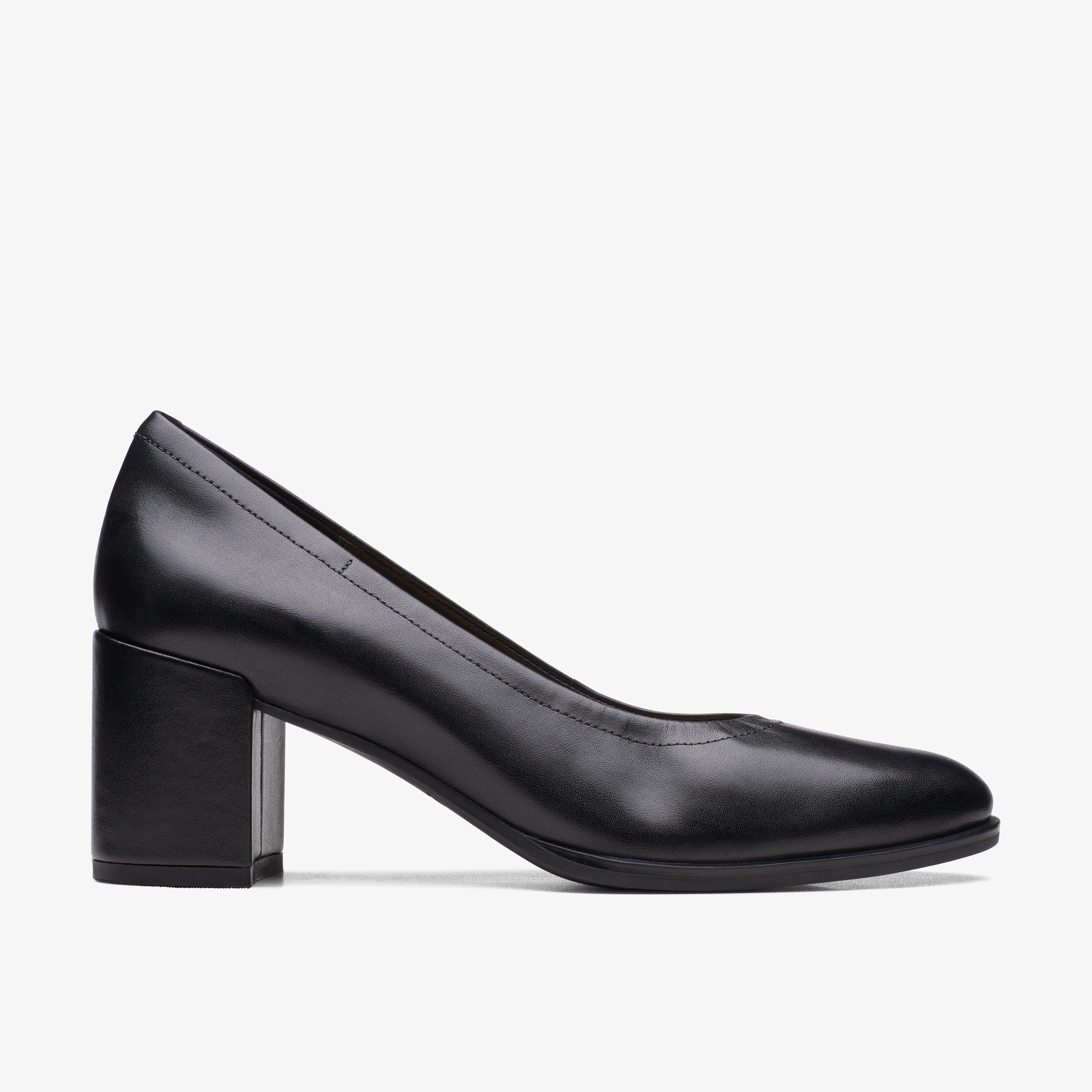 Clarks low deals heel court shoes