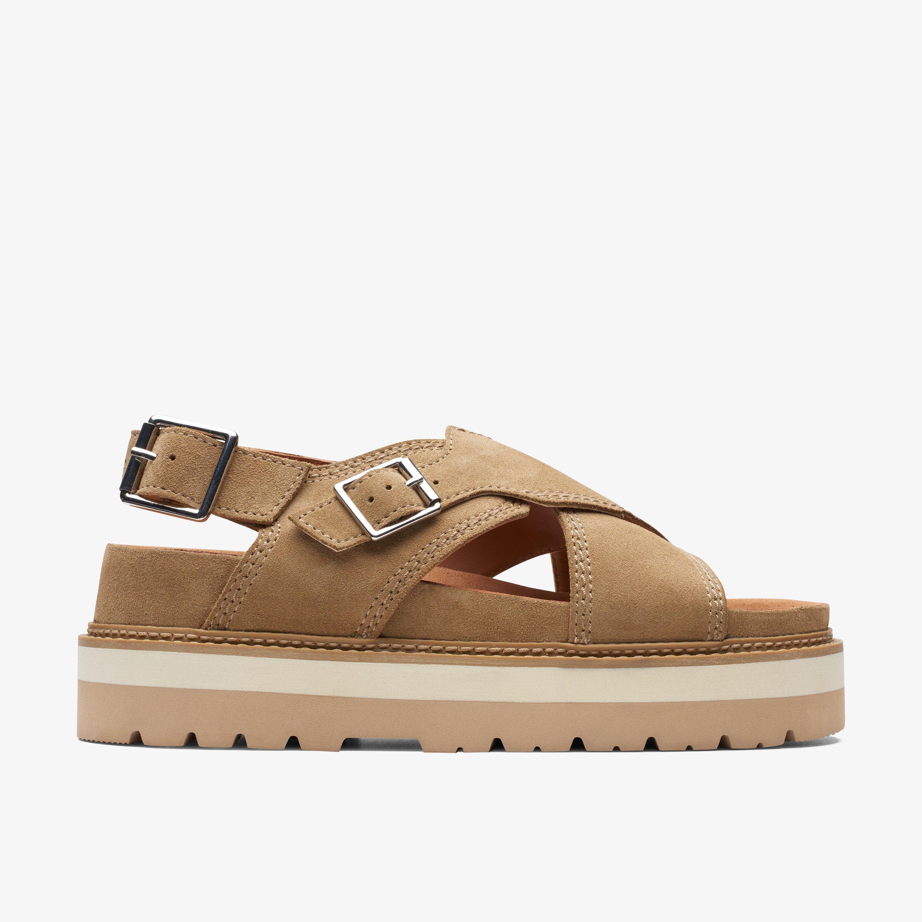 Clarks un deals roam sandals