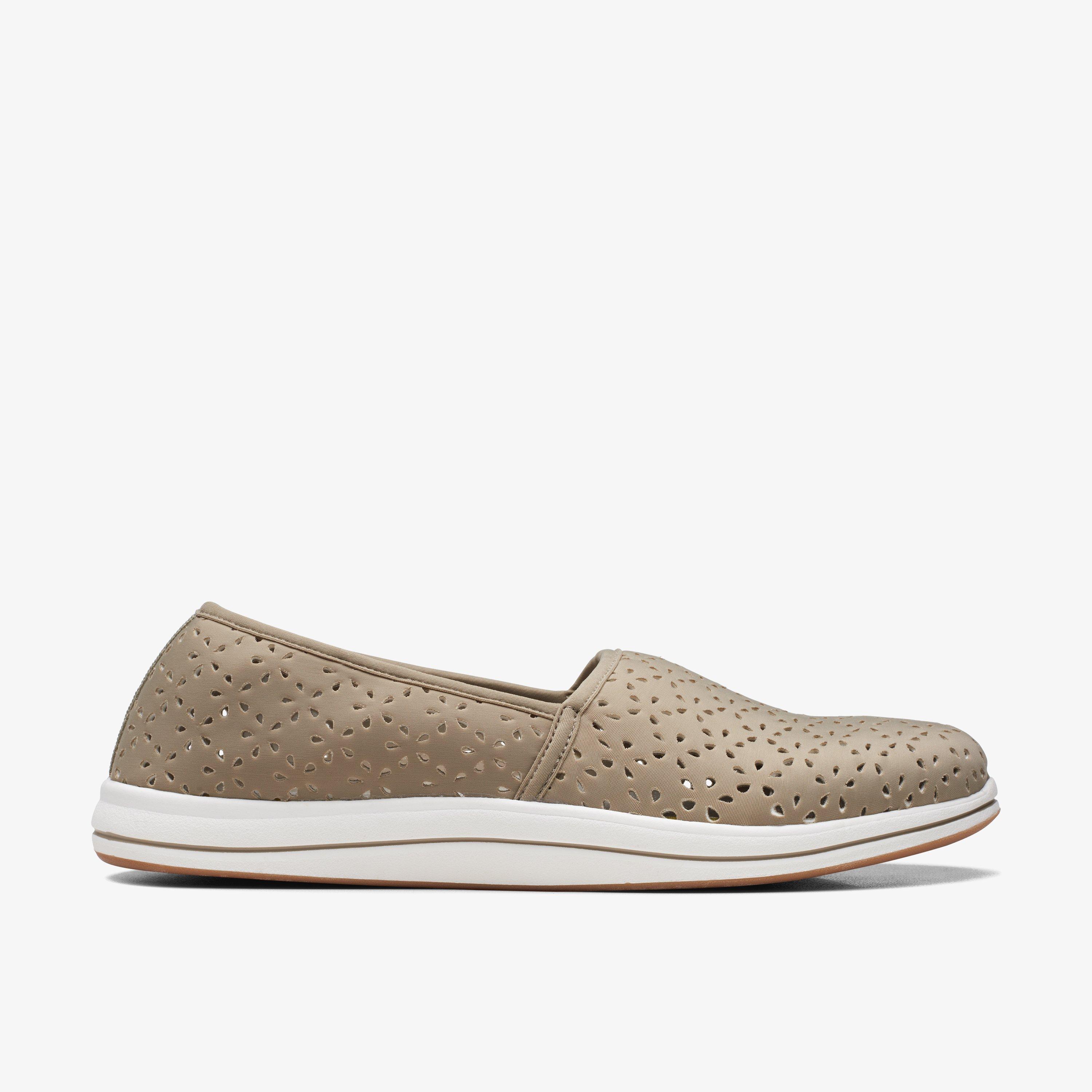 CLARKS / 6 / Women's Everlay Eve Leather Slip On Cushioned Mini