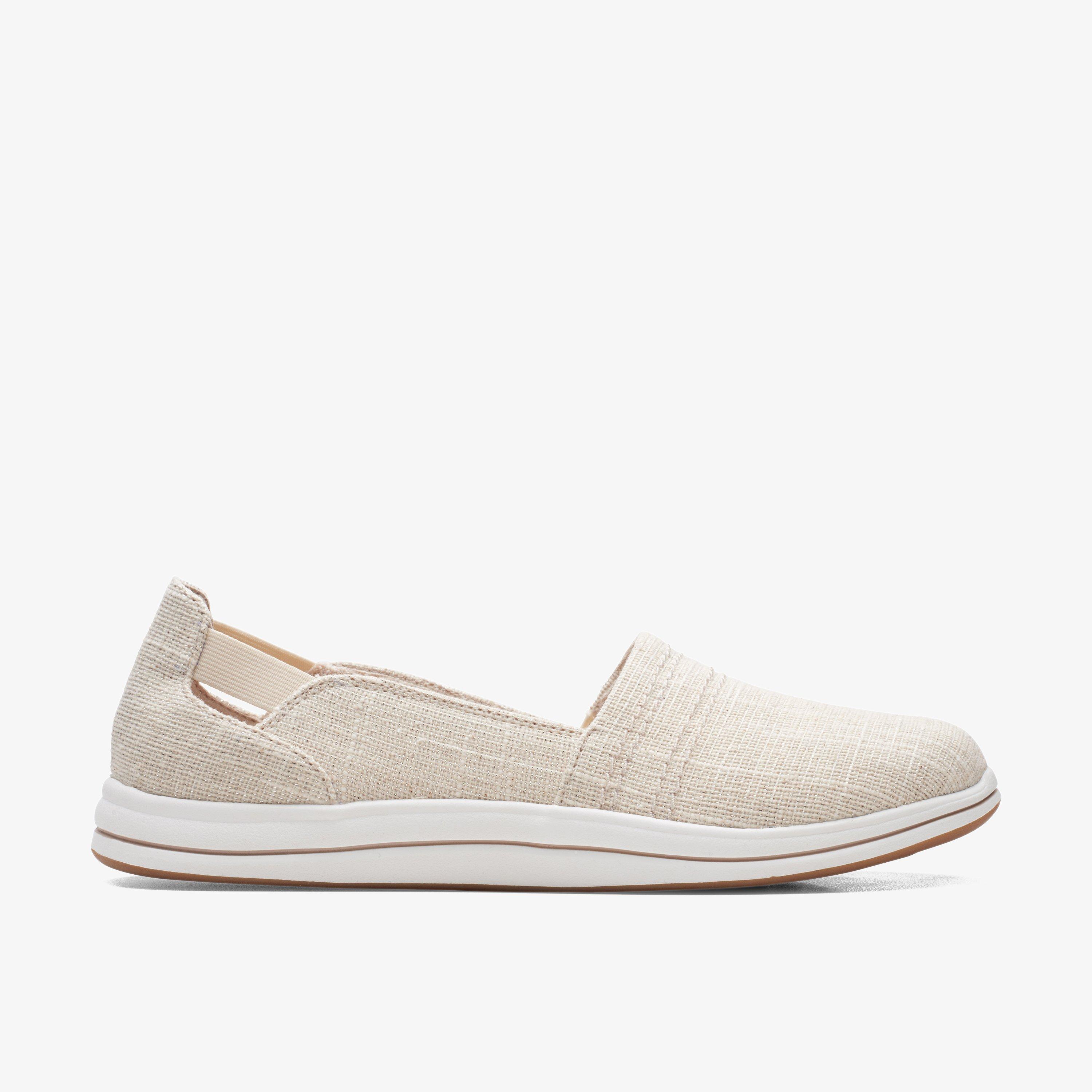 Clarks comfortable walking shoes online