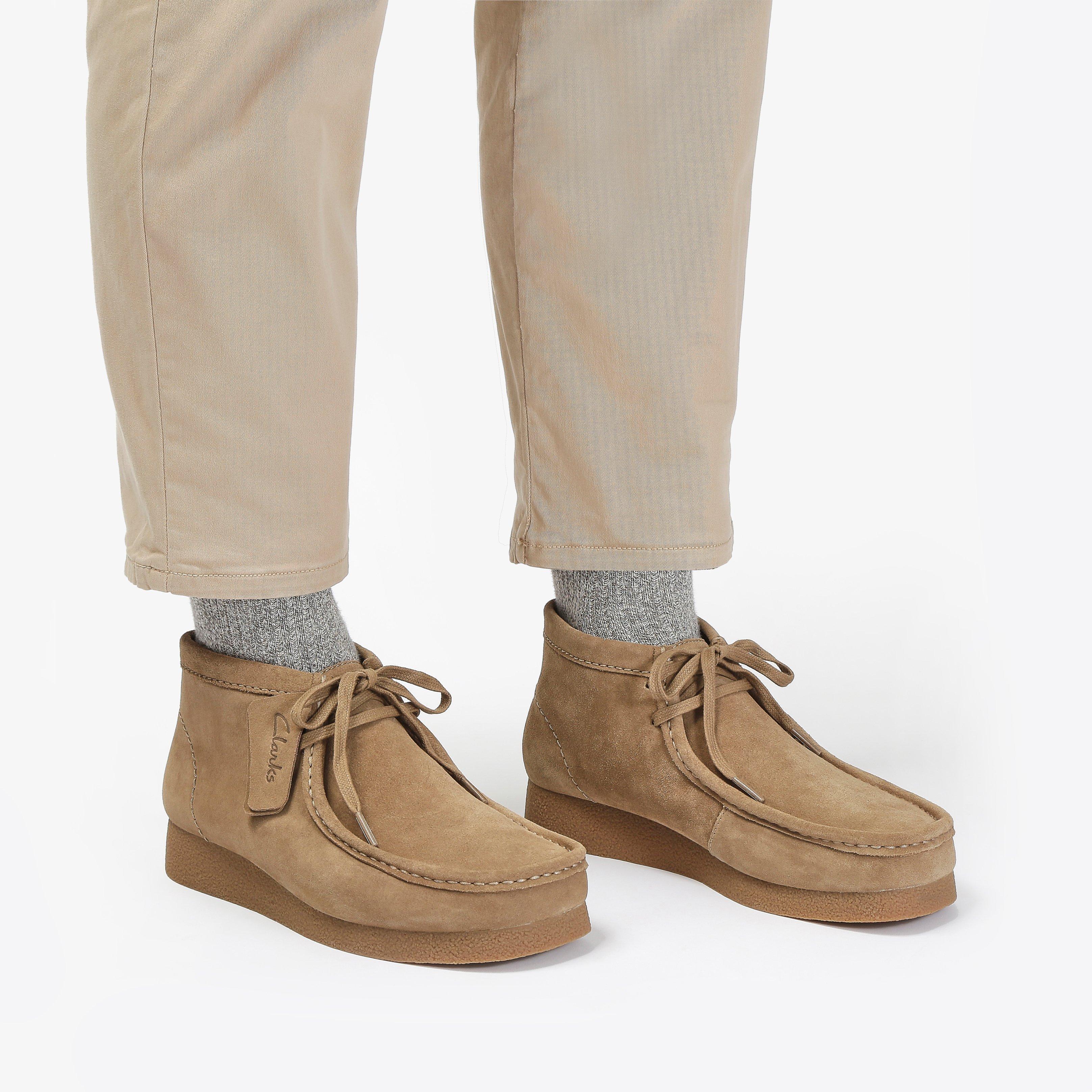 Wallabee EVO Boot — Beige