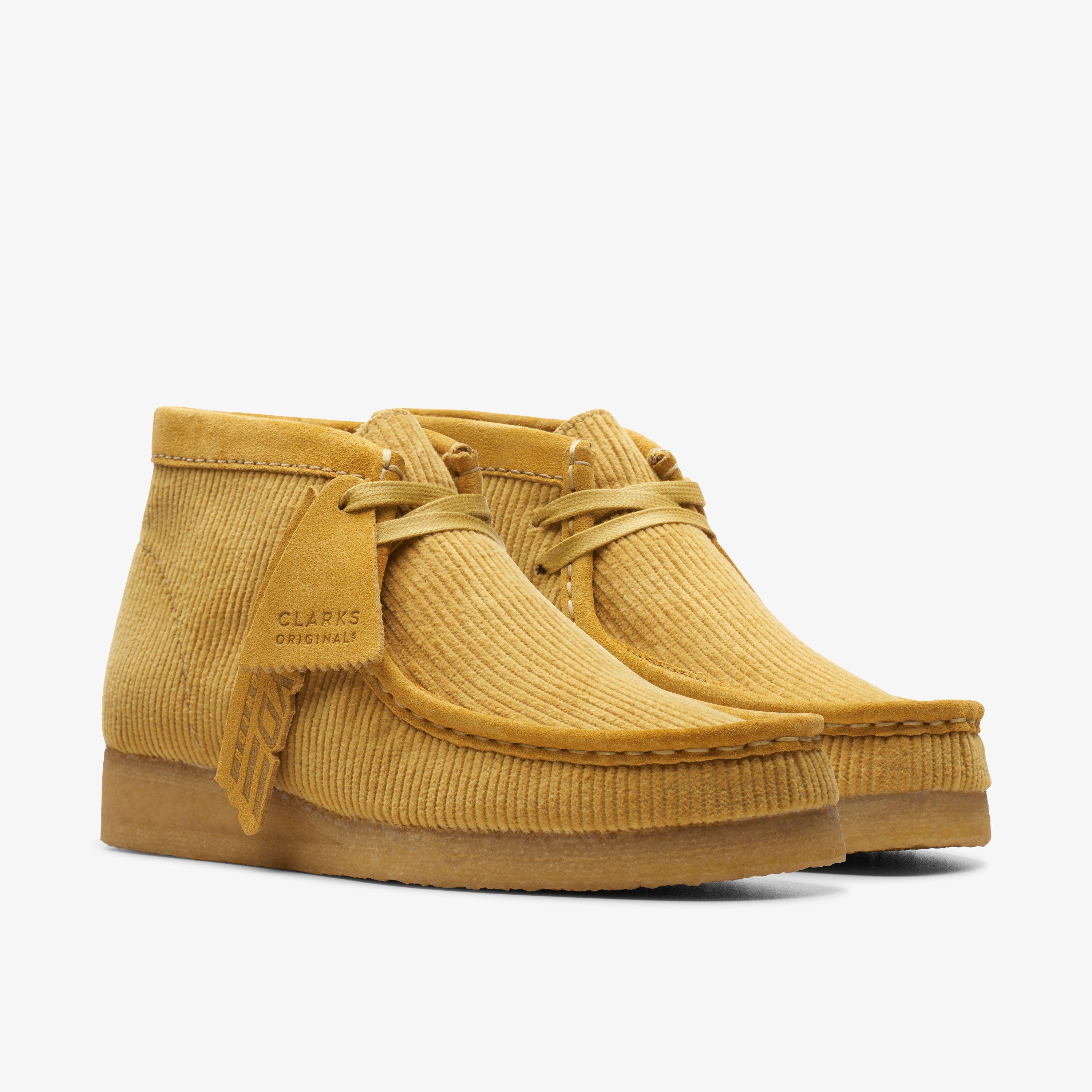 Wallabee Boot — Yellow