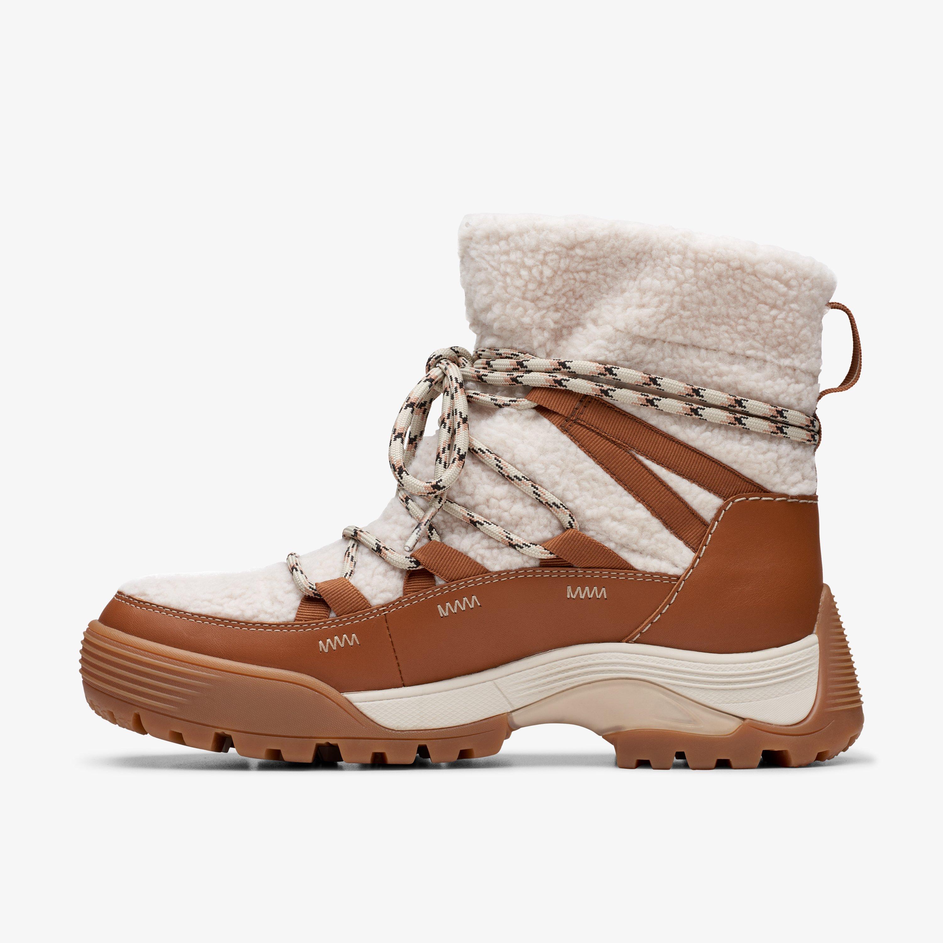 Clarks winter hot sale boots women's