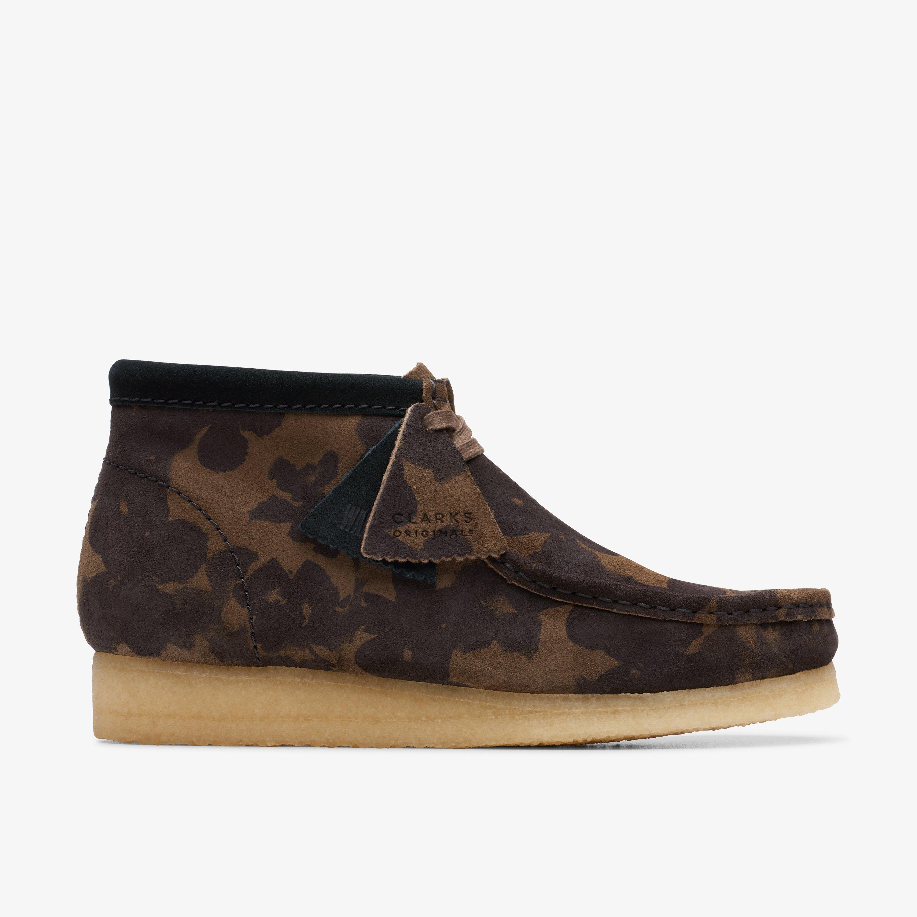 Find Out Where To Get The Shoes  Louis vuitton boots, Desert
