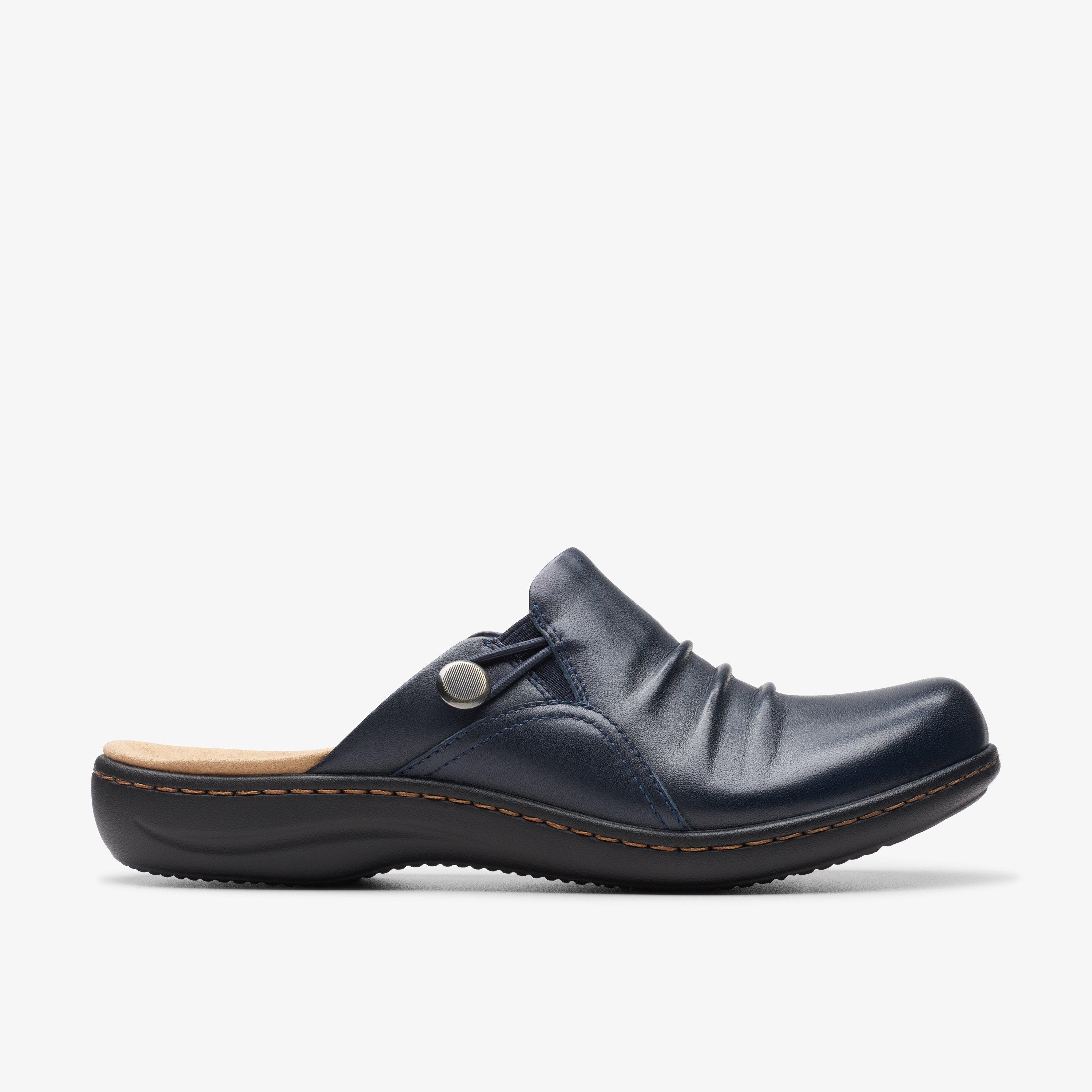 Clarks deals navy clogs