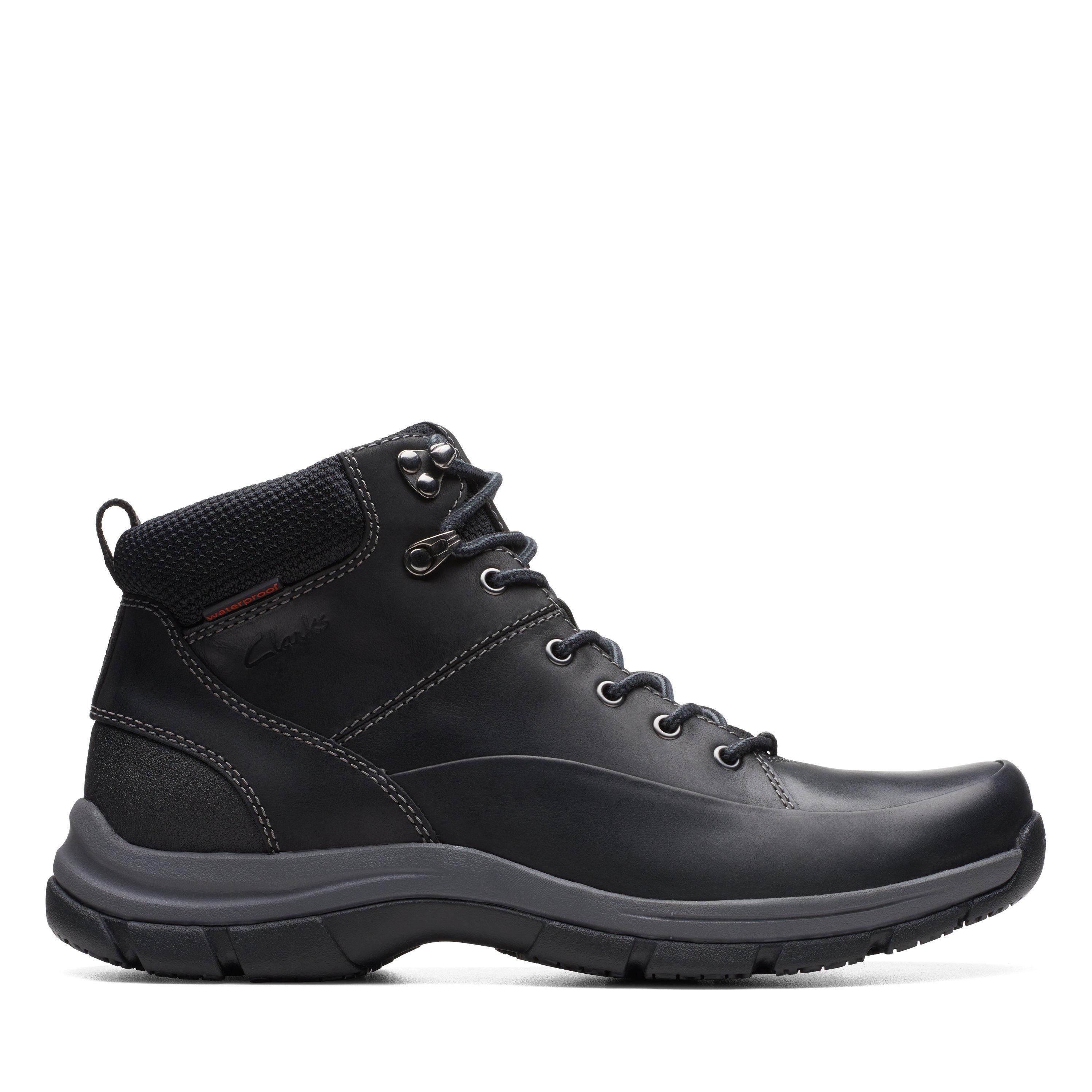 MENS Walpath Mid Black Leather Ankle Boots | Clarks CA