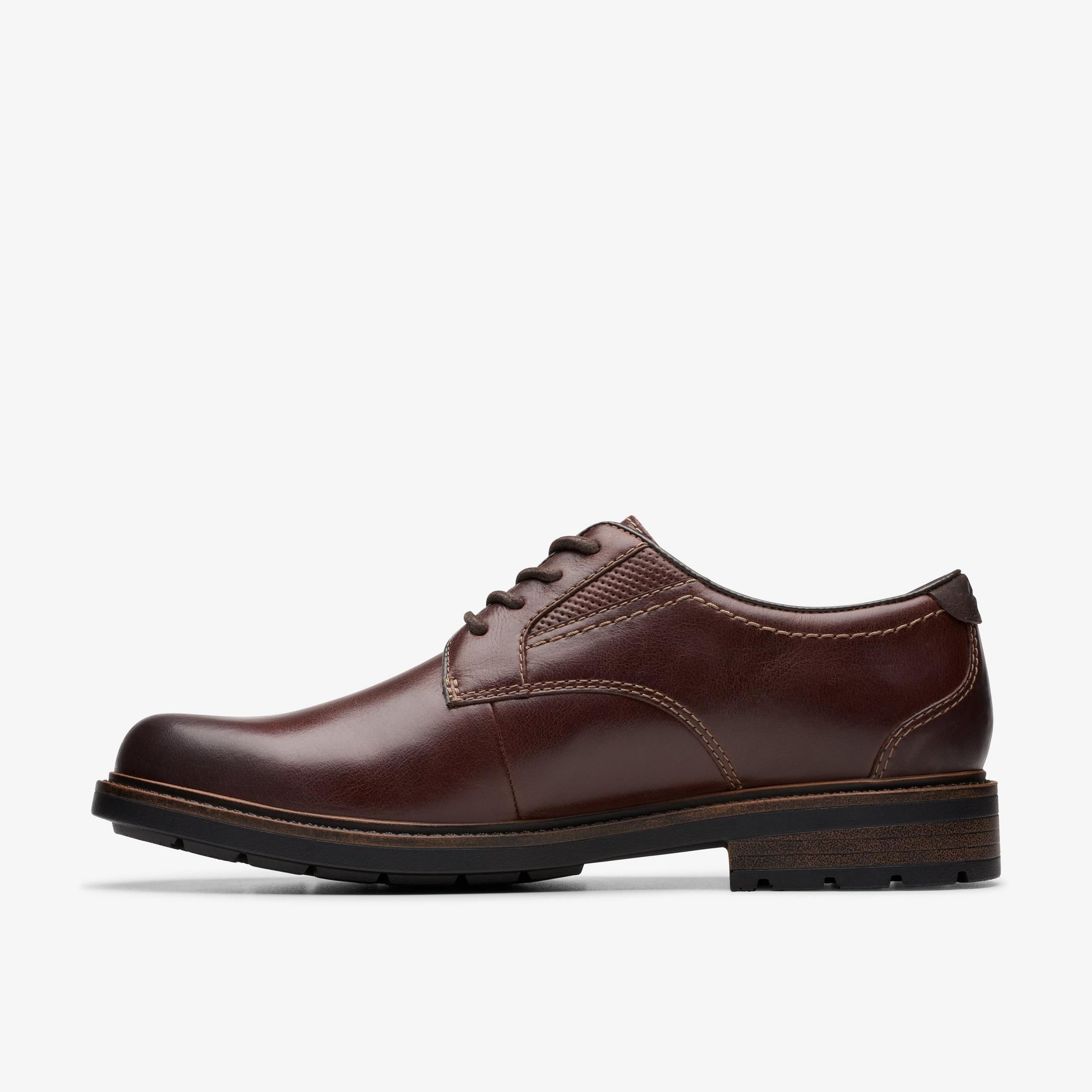 Men Un Shire Low Brown Leather Shoes | Clarks US