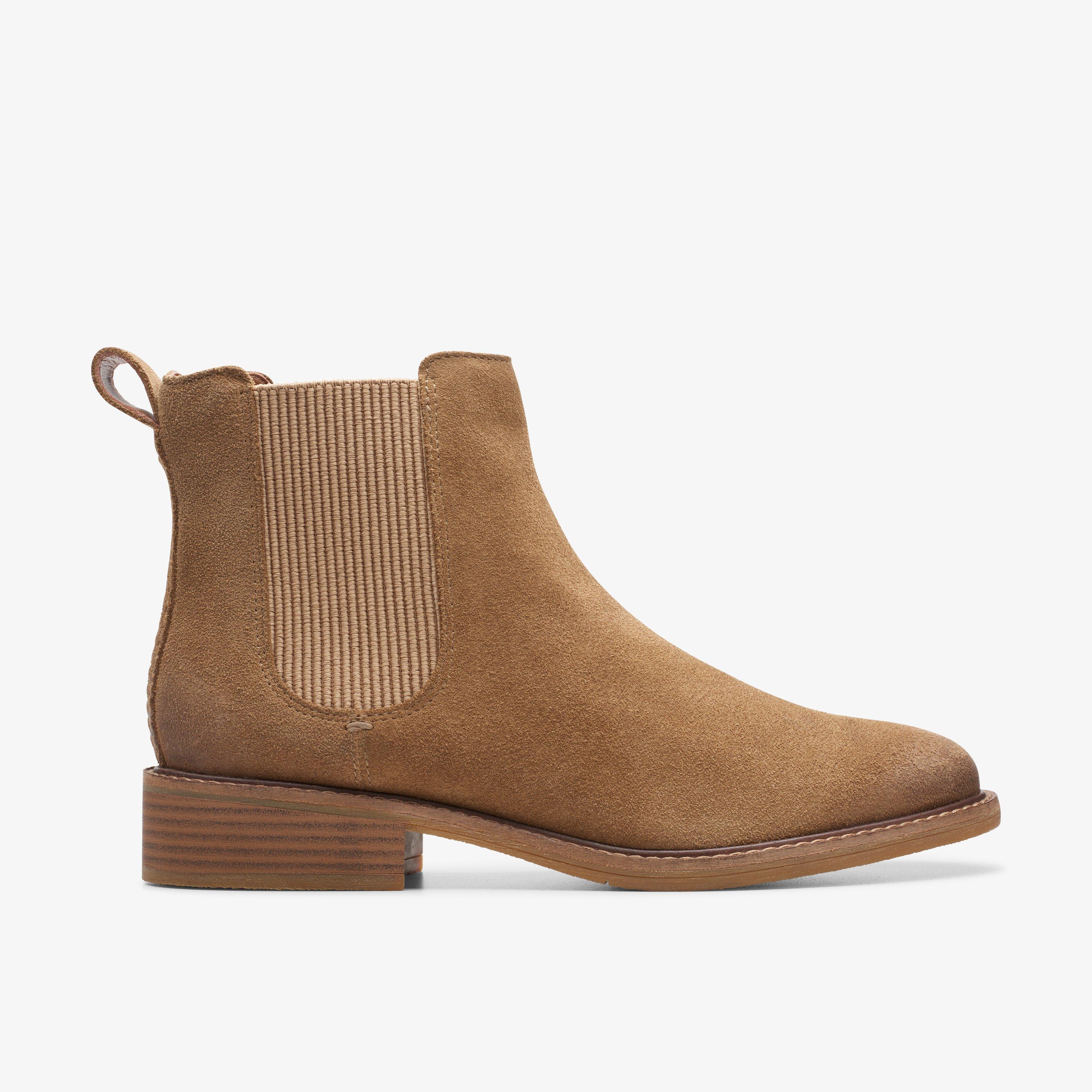 Clarks chelsea store boots women