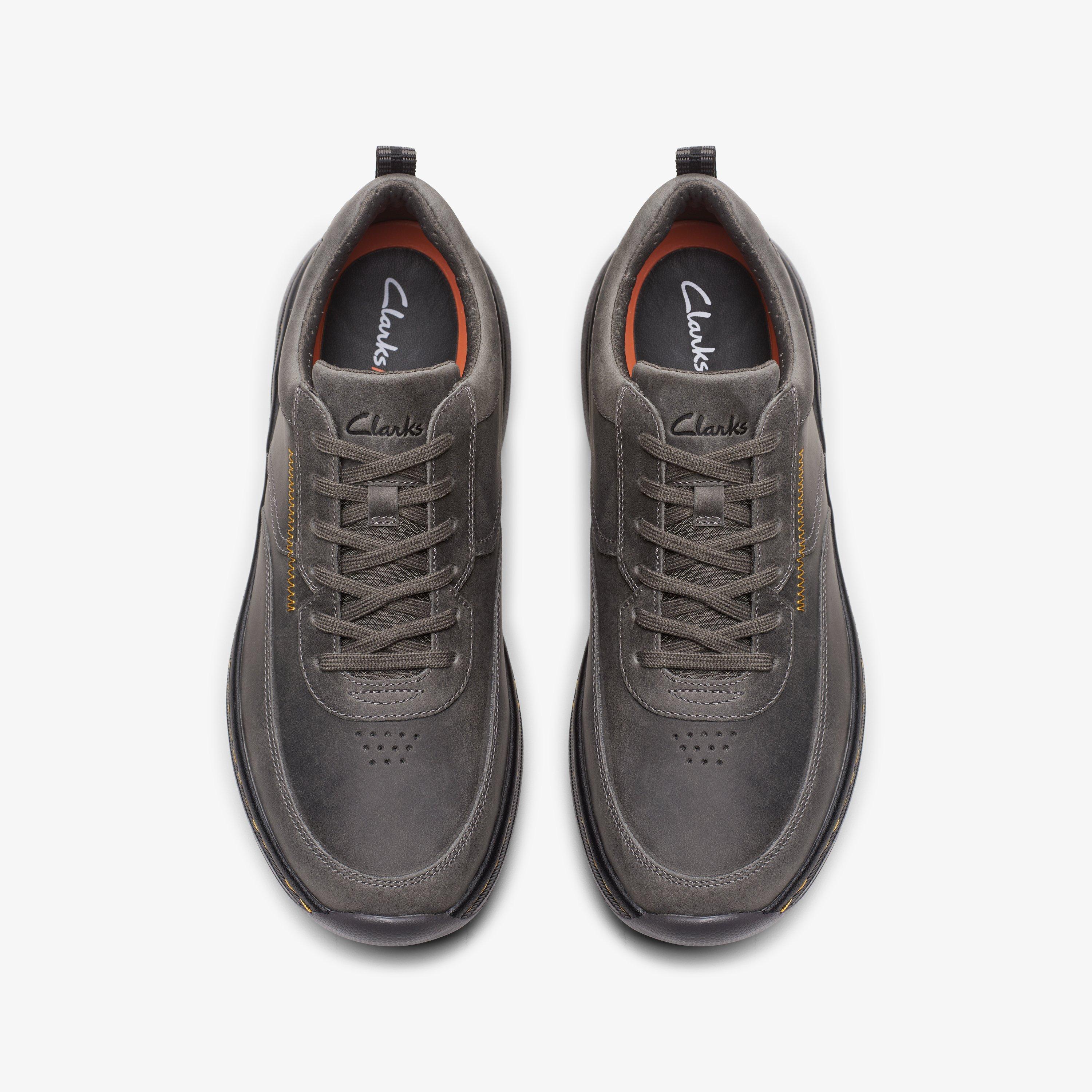 Clark men's shop shoes discount