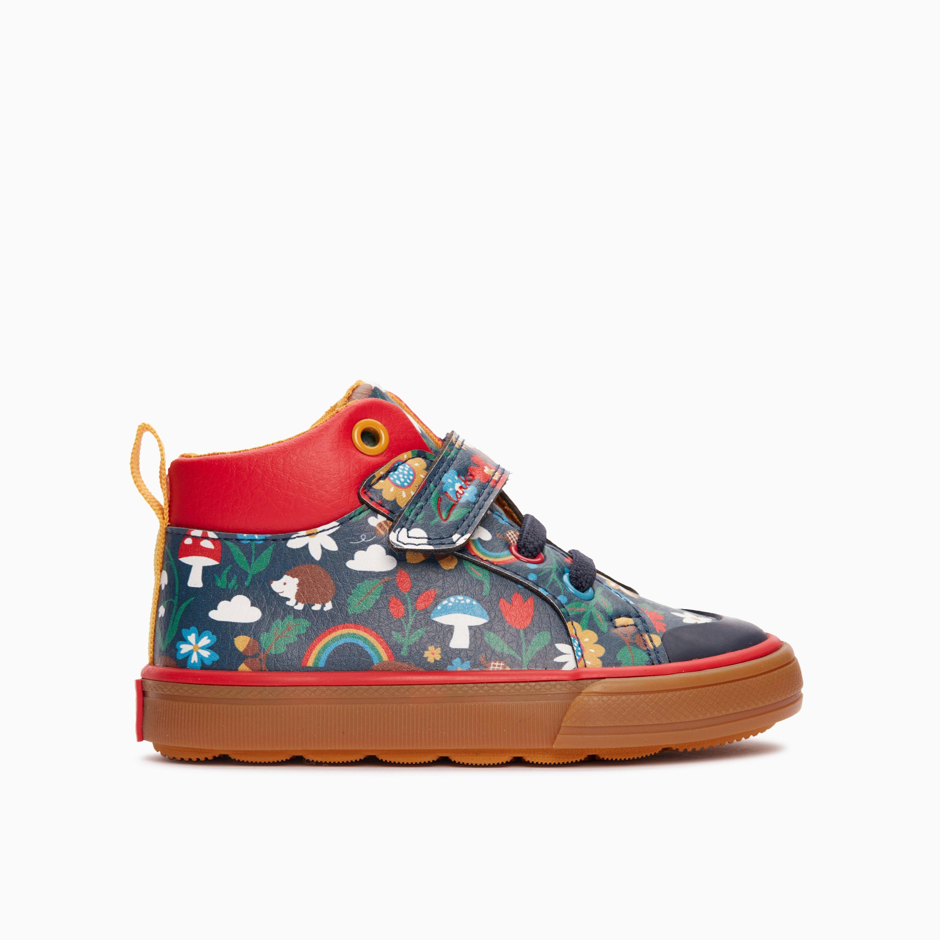 clarks boots outlet uk