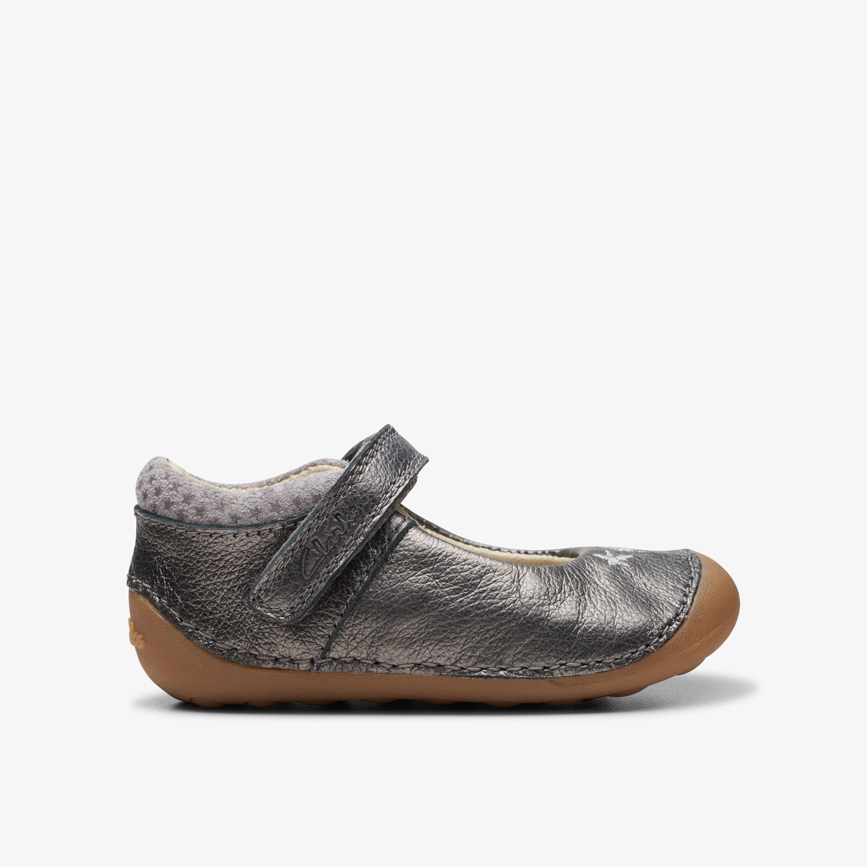 Clarks tiny hot sale