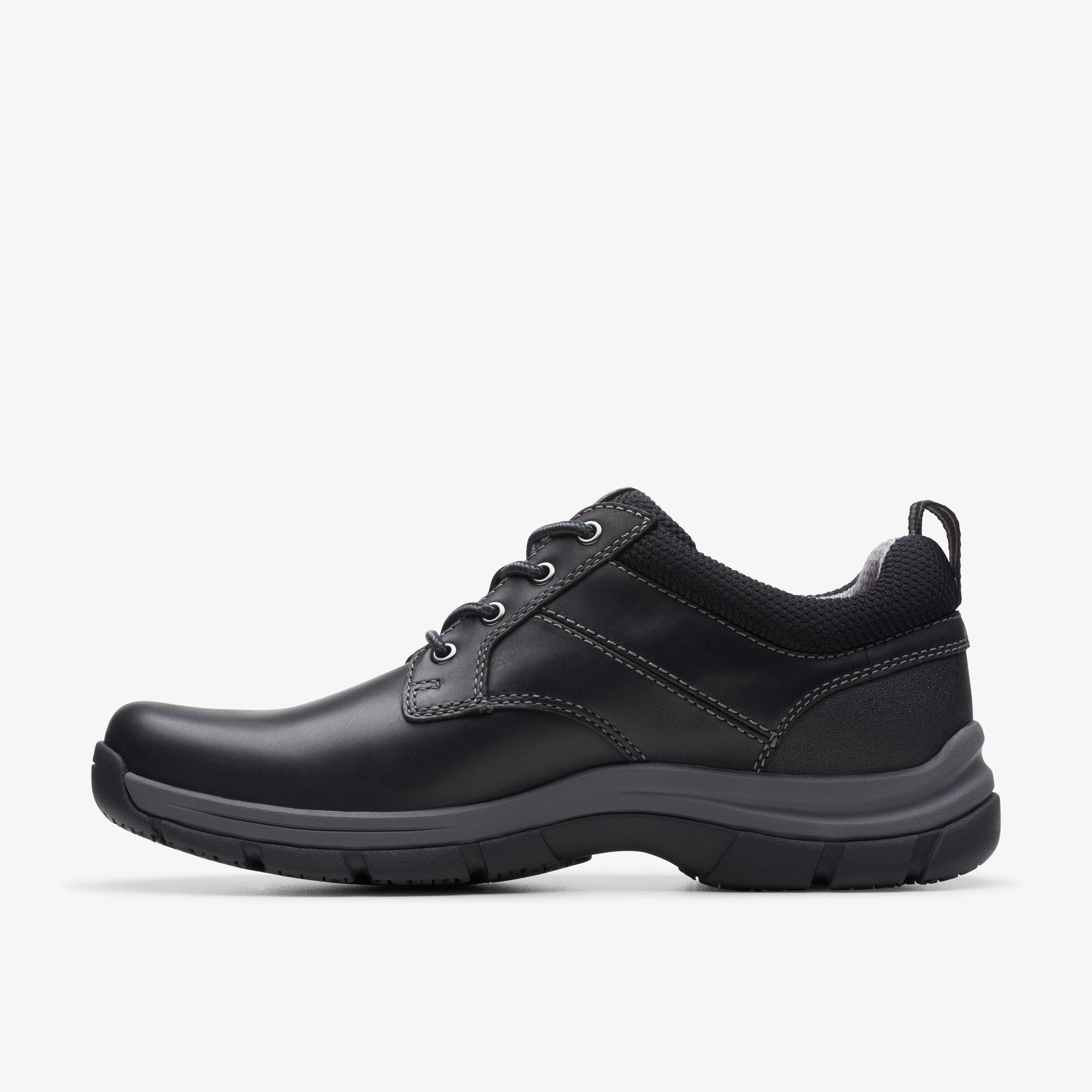 Men's Walpath Low Black Leather Laces | Clarks