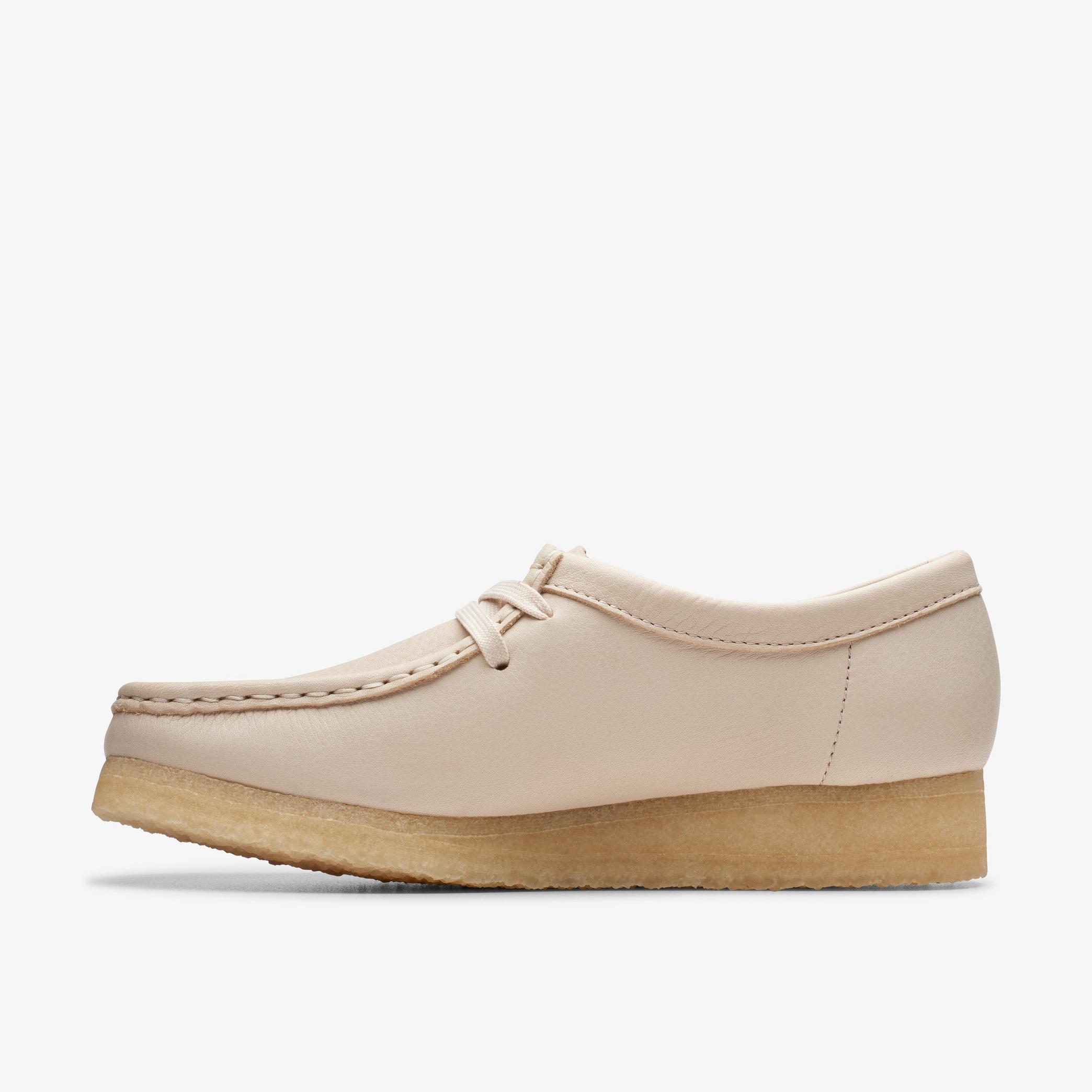 Wallabee Beige Leather Shoes, view 2 of 7