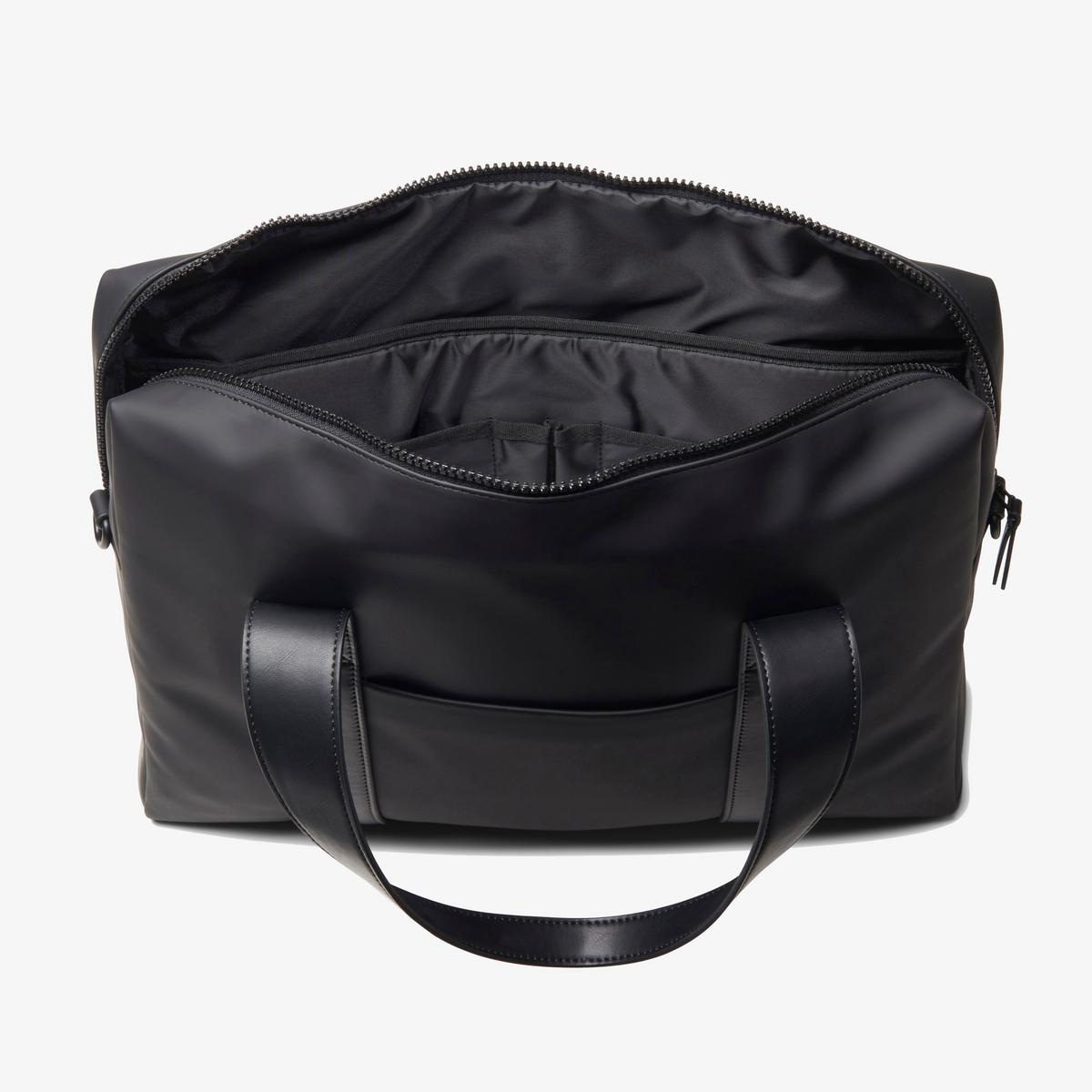 Garnet Brief — Black