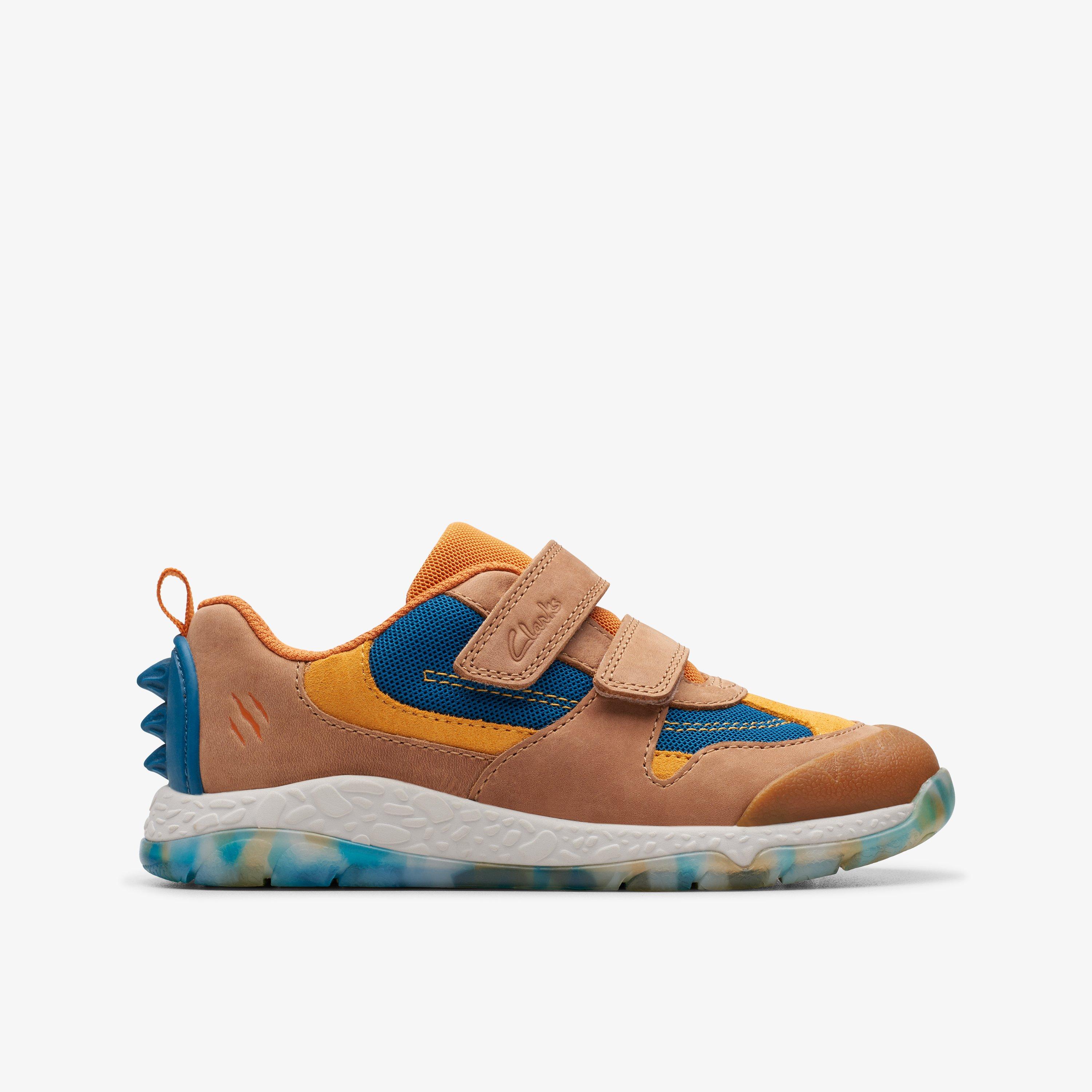 Kids' Wide Fit Shoes - Wide Fit School Shoes | Clarks UK