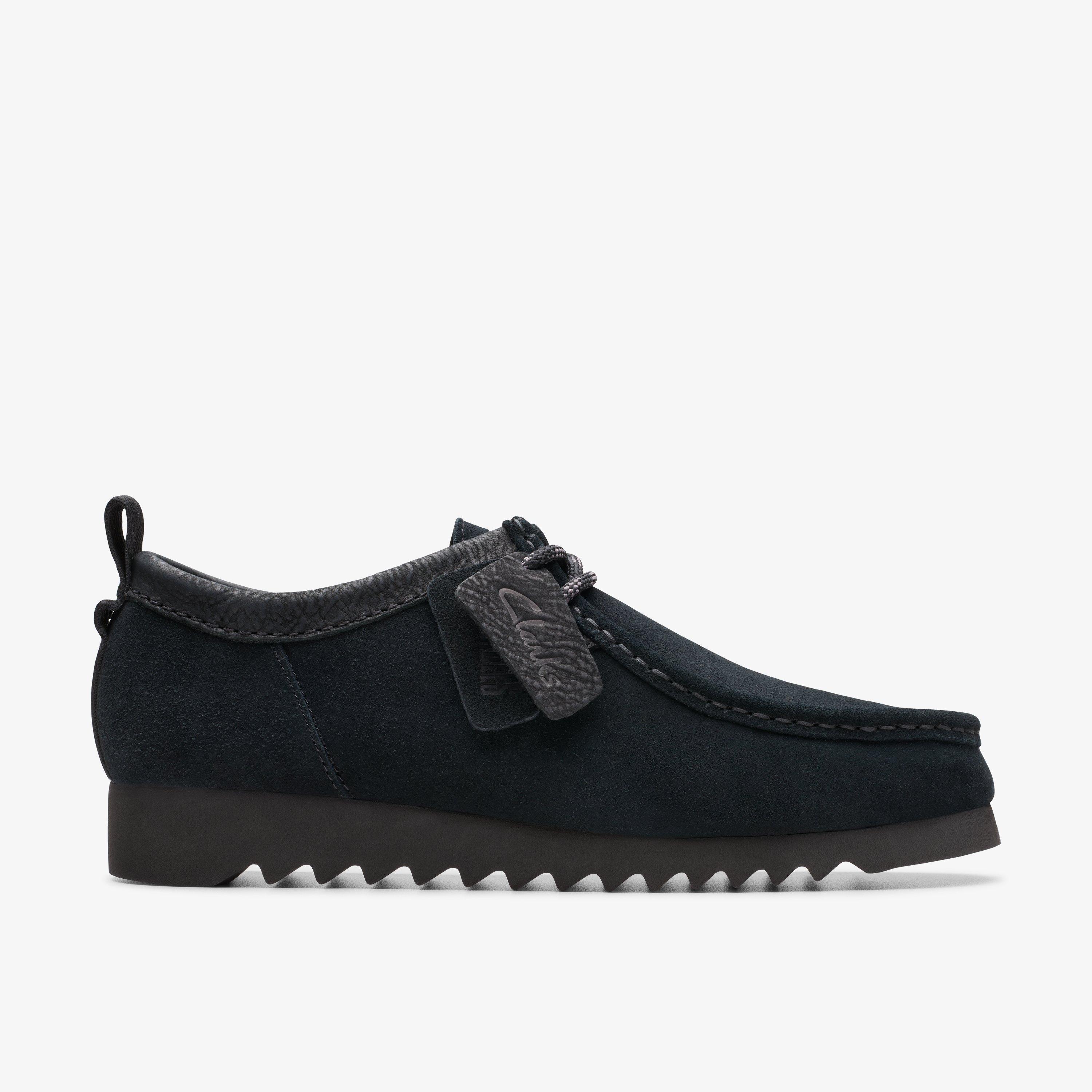 クラークス Clarks ワラビー フューチャー ロー FTRE Lo Clarks Wallabee Ftre Lo In Black | ModeSens