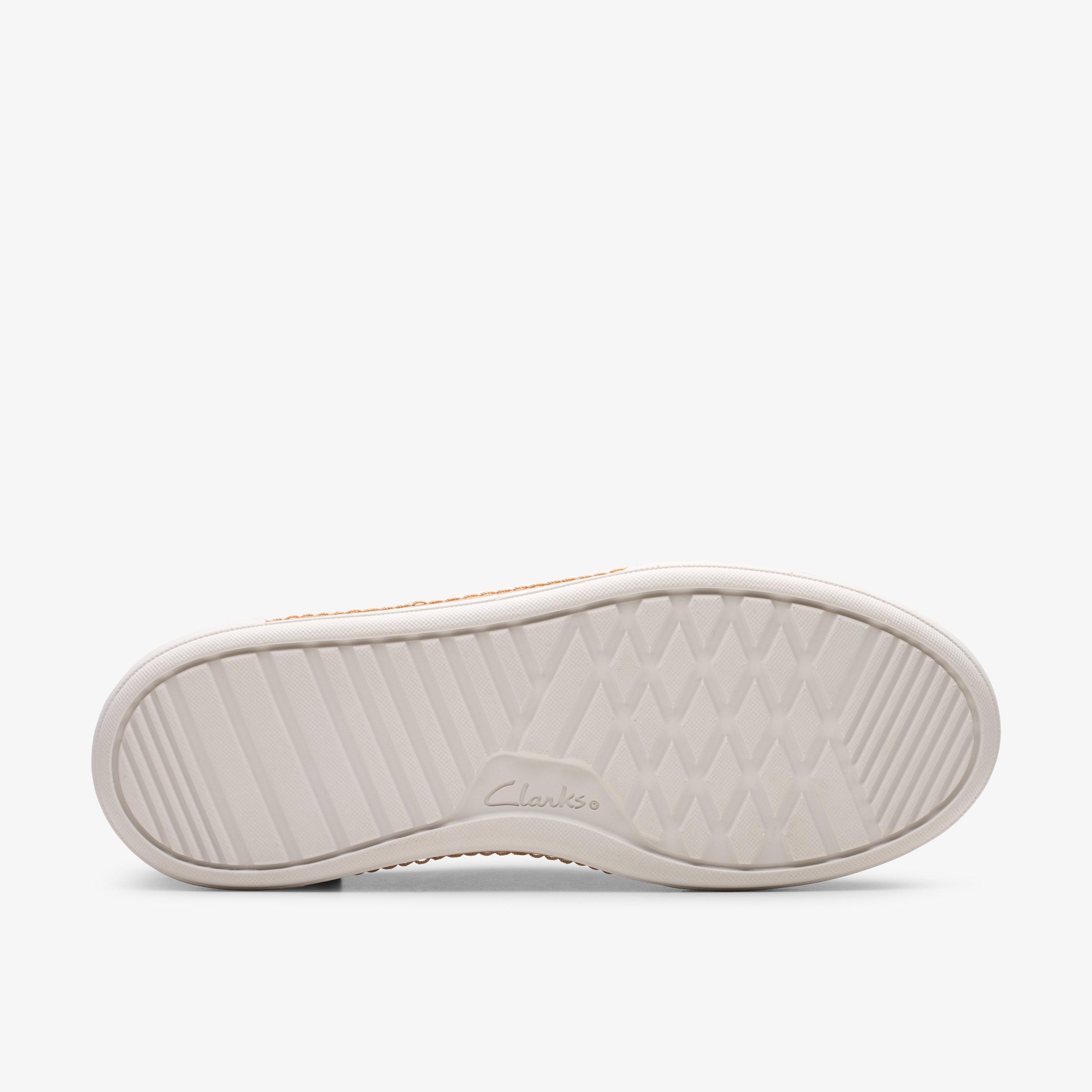 Clarks extra wide shop fit womens shoes