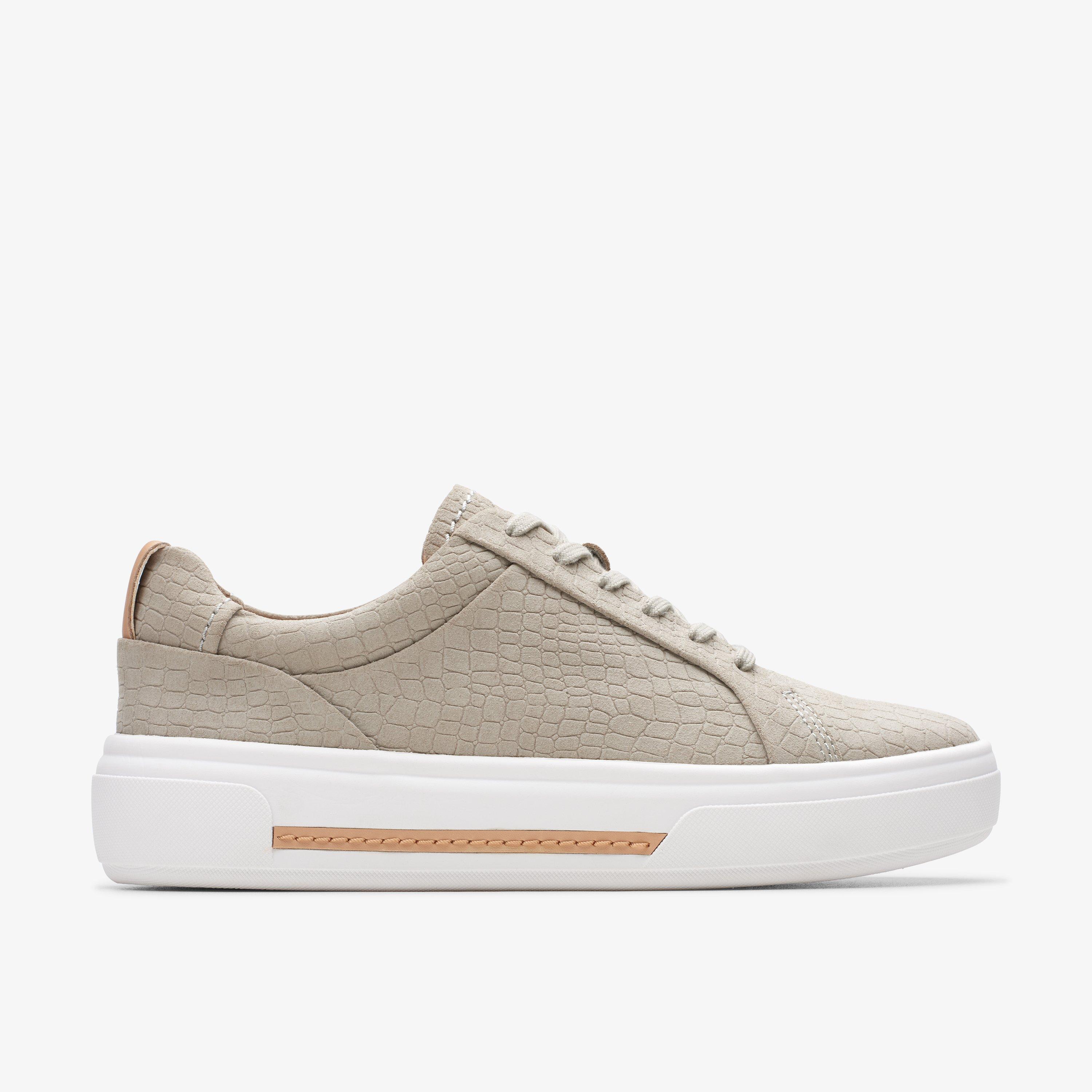 Clarks outlet hot sale womens trainers