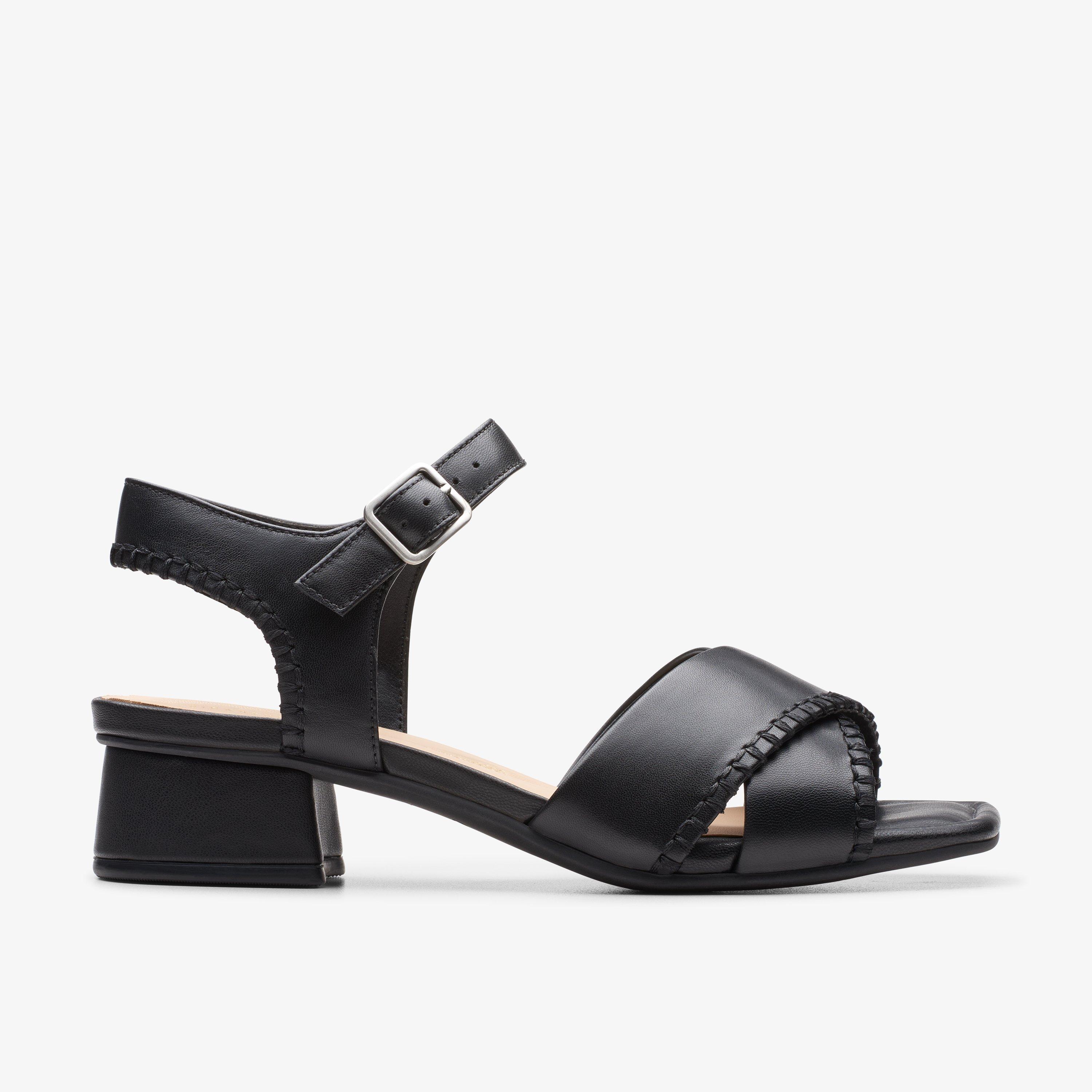 Clarks Serina35 Cross In Black