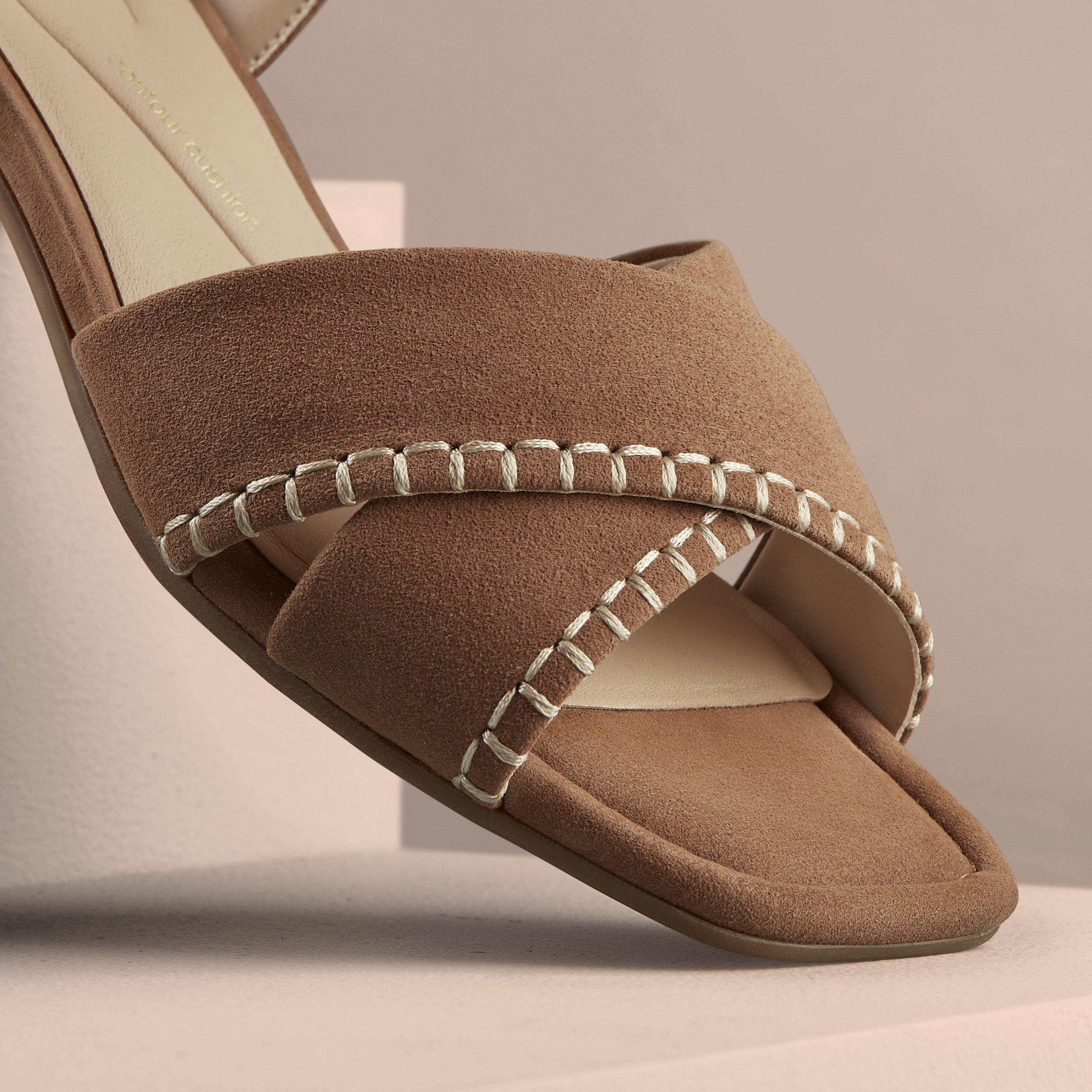 Sandales Clarks Serina 35 Cross - Élégance et confort