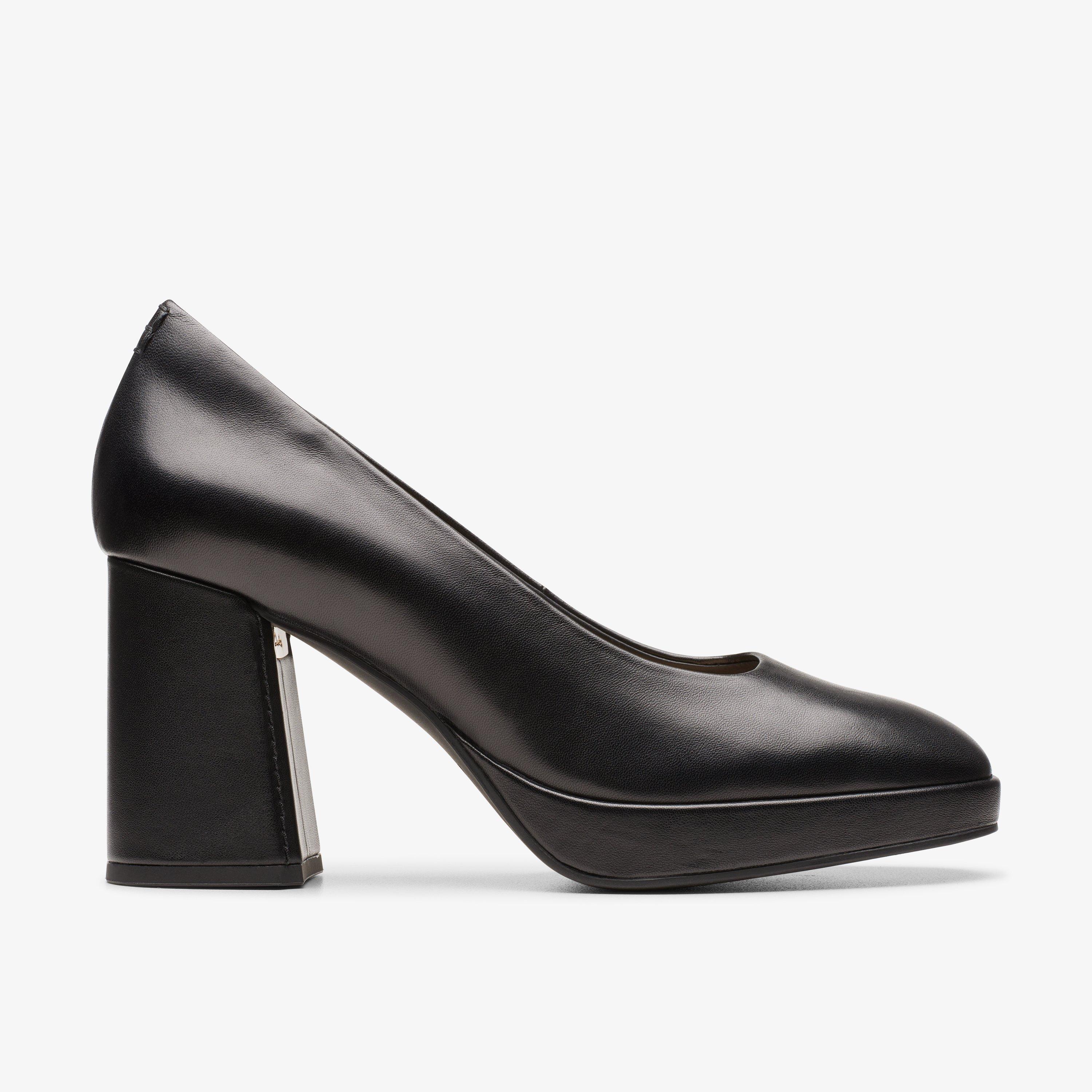 Leather court shoes Woman, Black