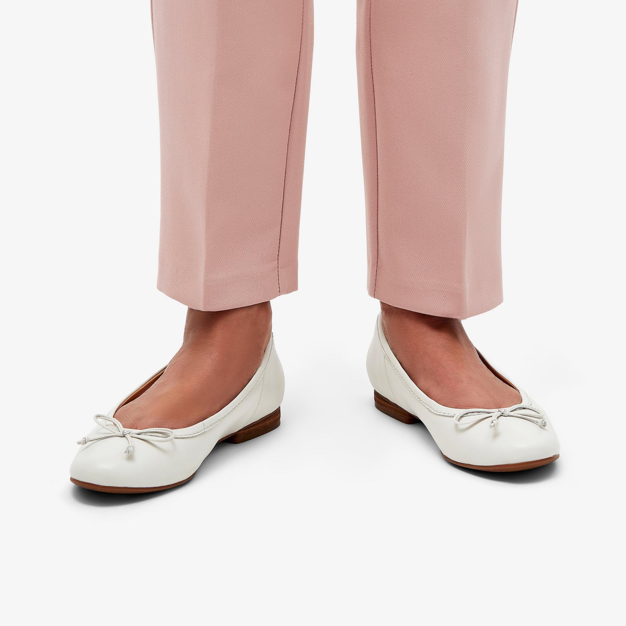 WOMENS FAWNA LILY White Leather Ballerina | Clarks US