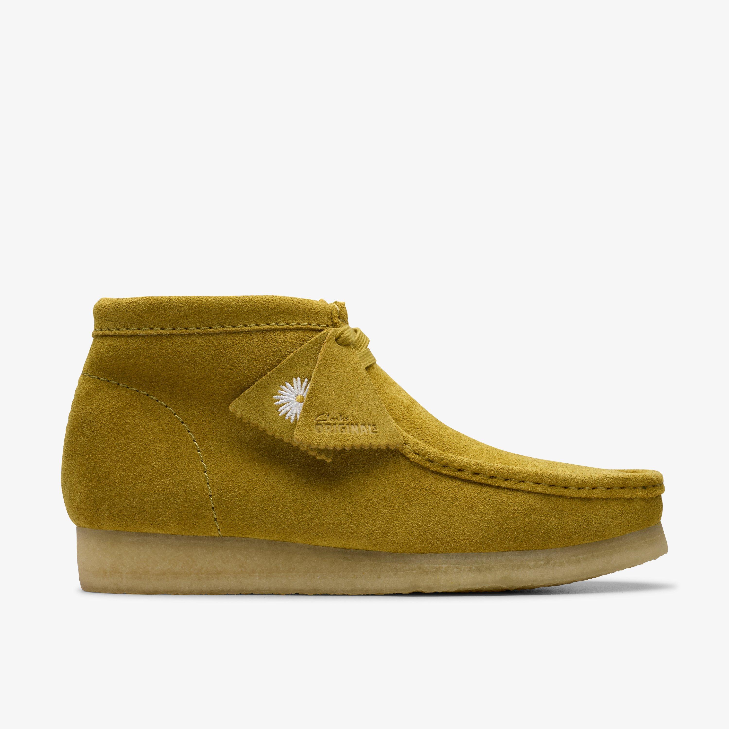 Mens Wallabee Boot Olive Suede | Clarks US