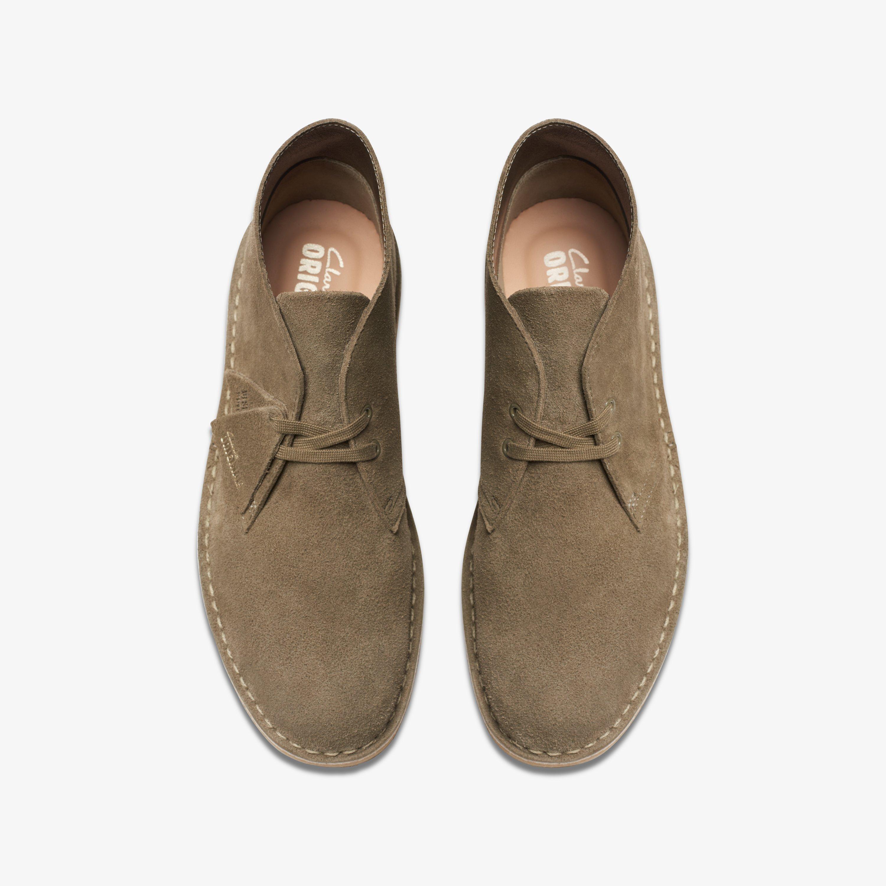 Clarks desert discount boots clearance