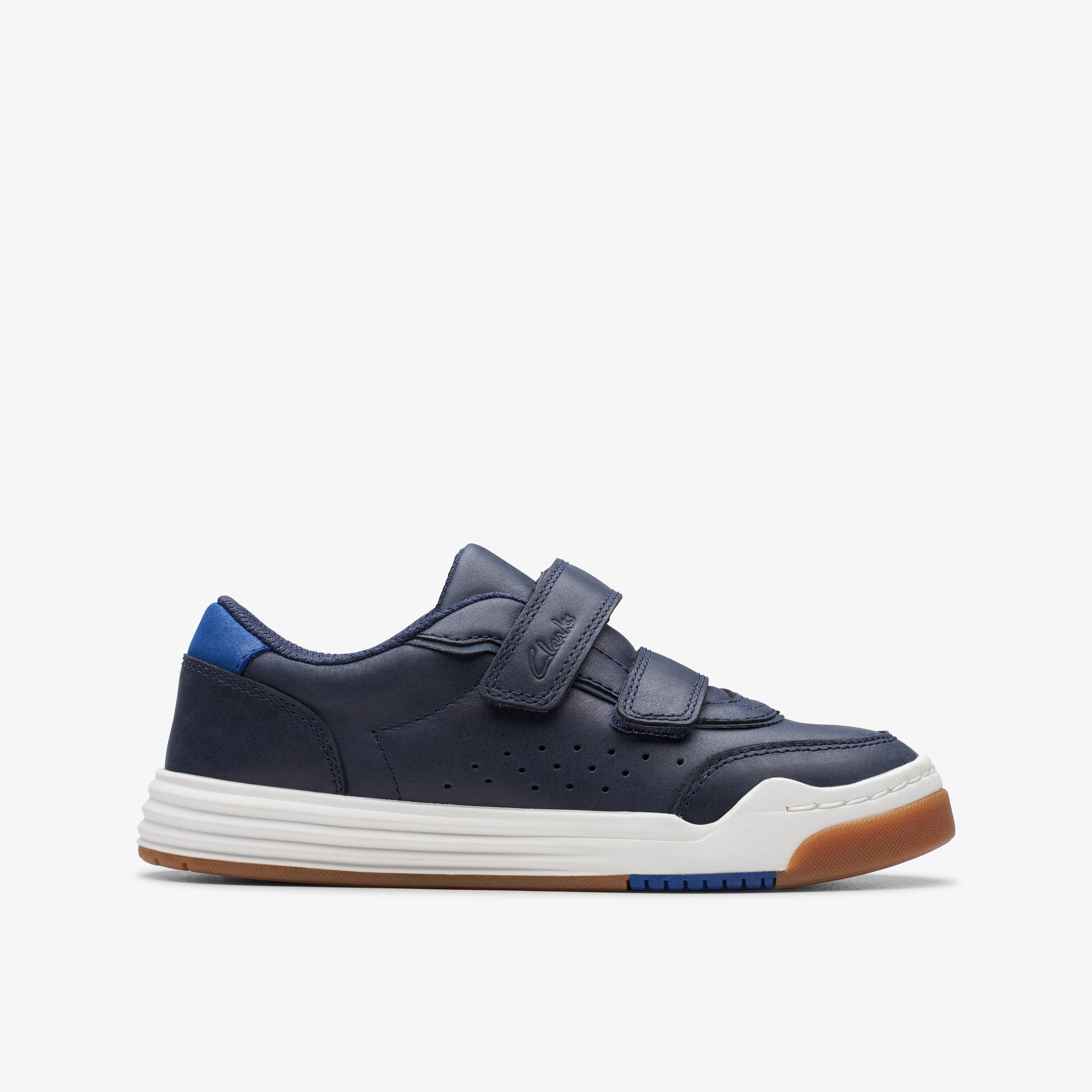 Clarks childrens canvas best sale shoes