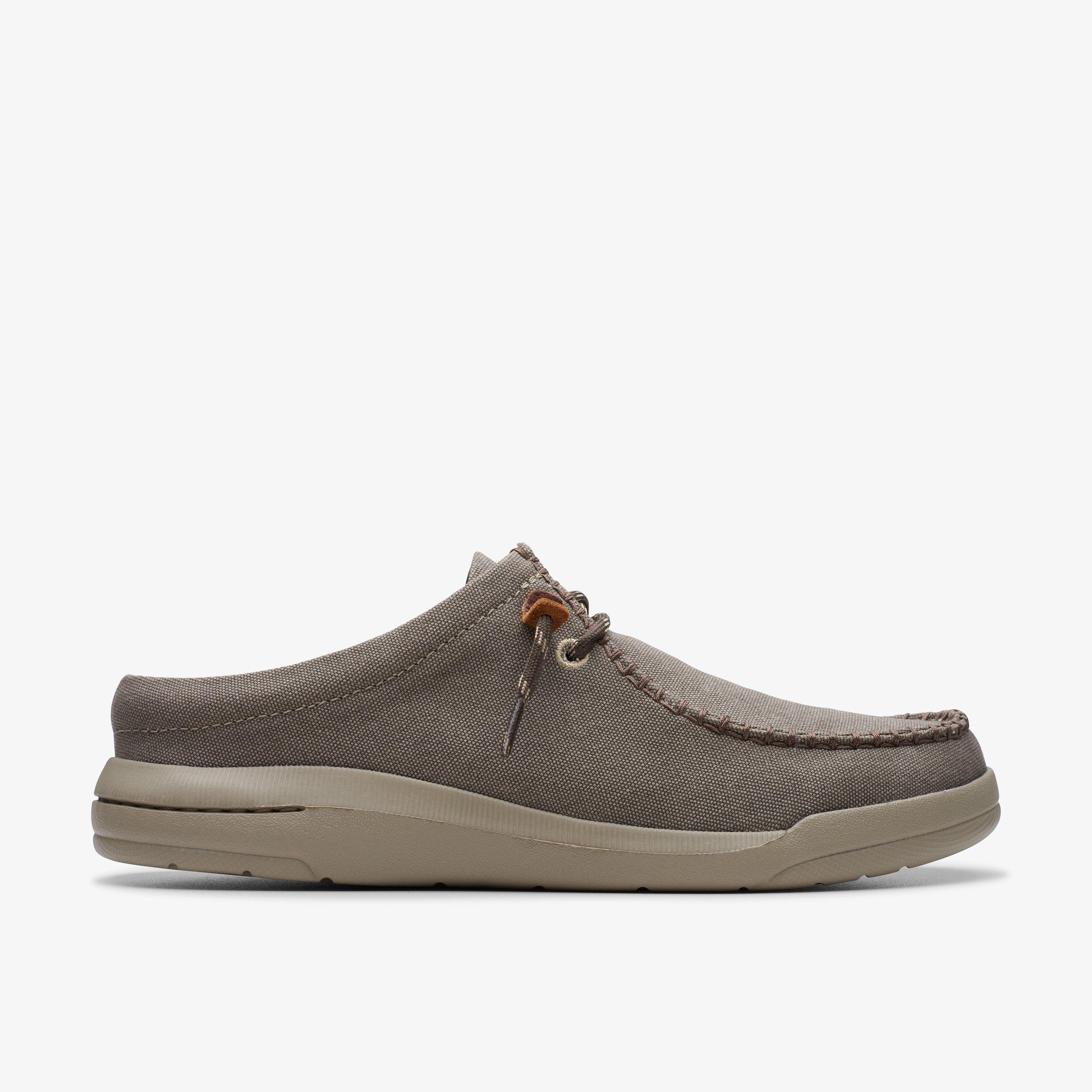 Shop Clarks Driftlite Surf In Beige