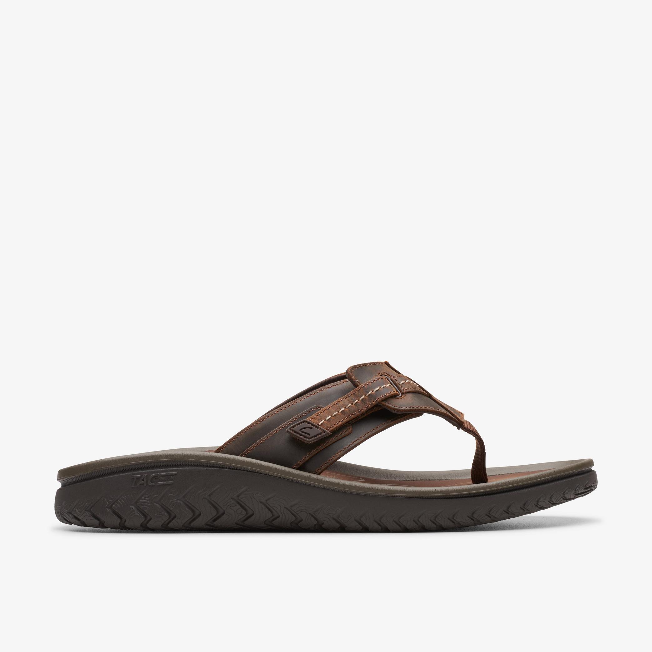 MENS WESLEY SUN Beeswax Leather Flip Flop | Clarks US