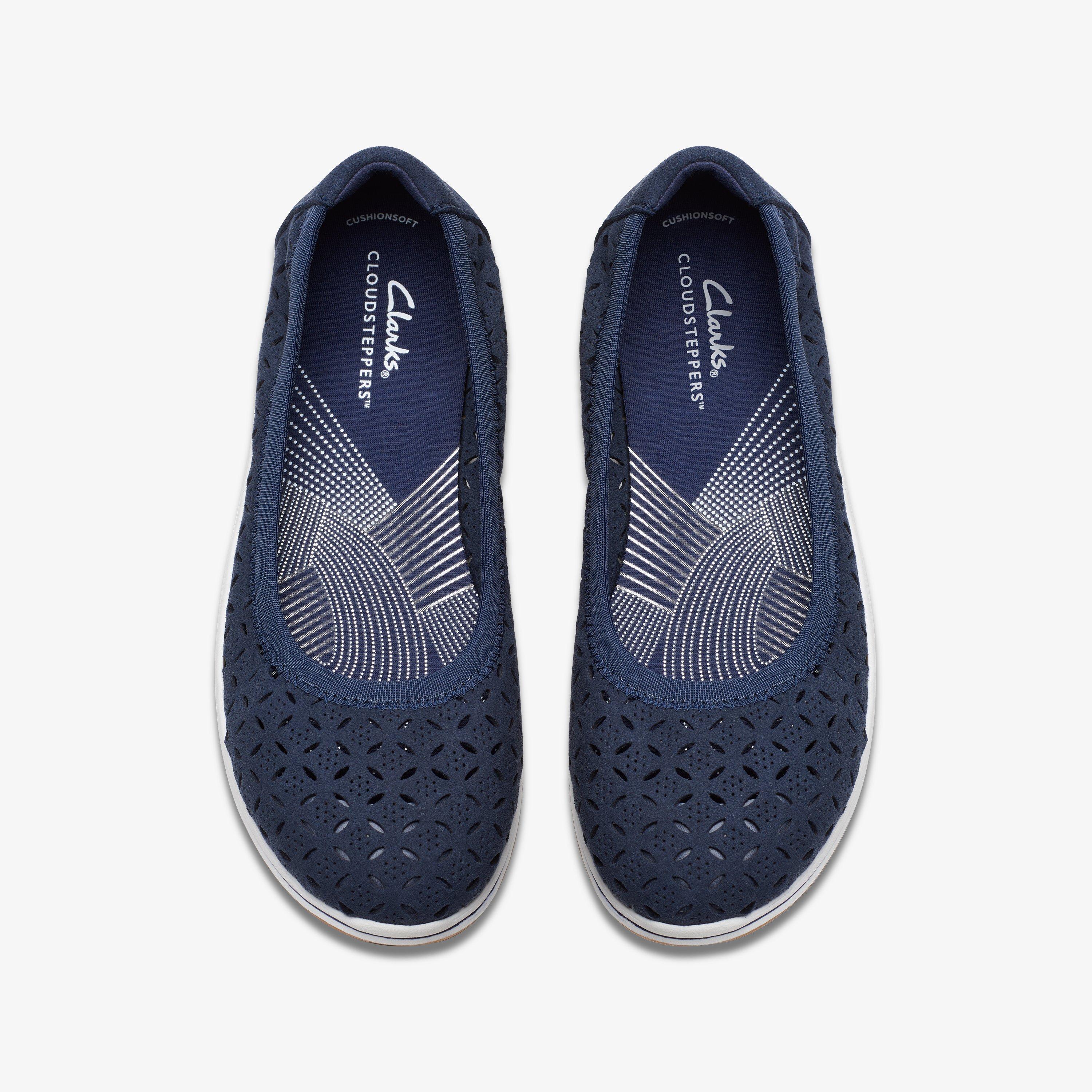 WOMENS Breeze Roam Navy Slip Ons Clarks US