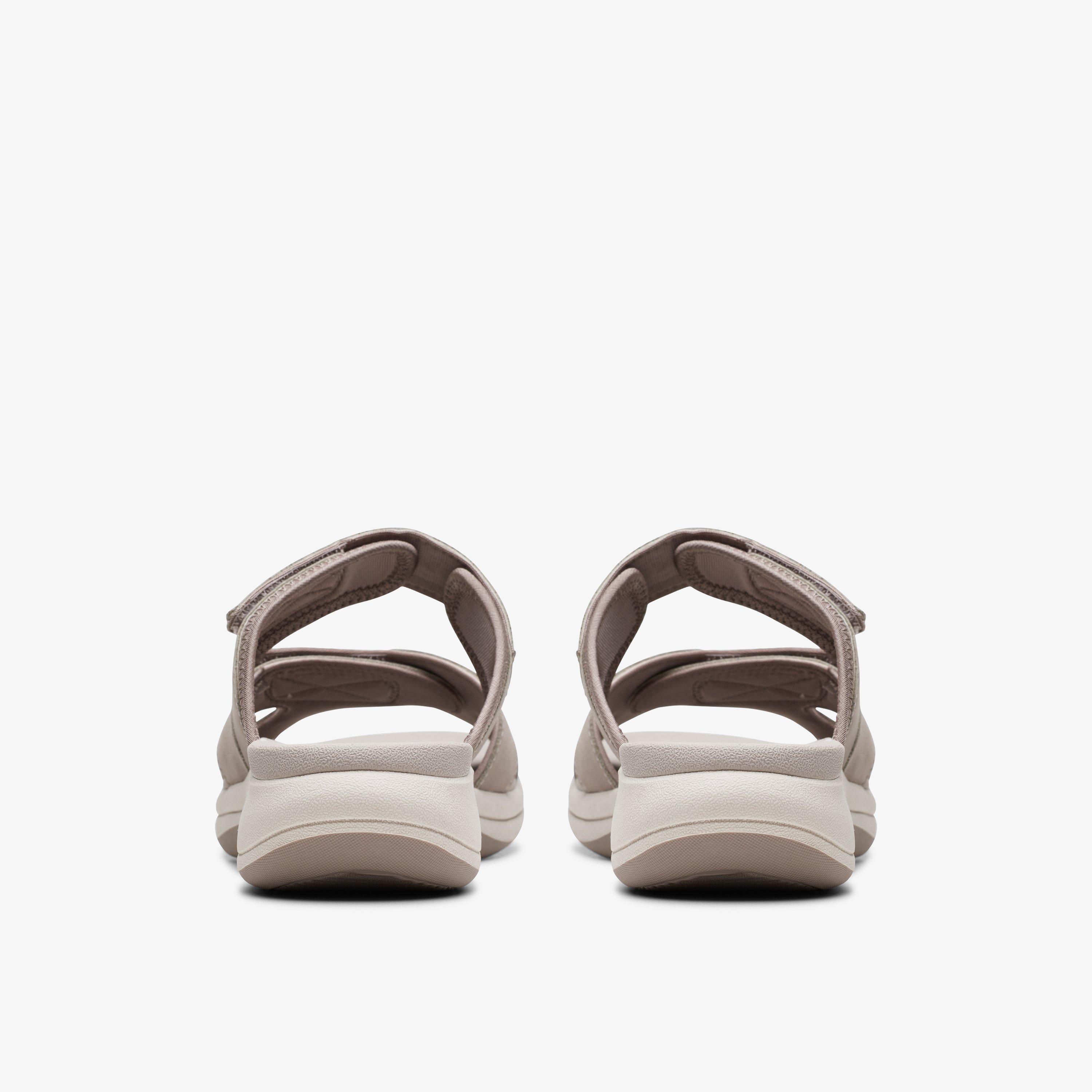 Women's Cloudsteppers Flip Flops & Sport Sandals | Clarks US