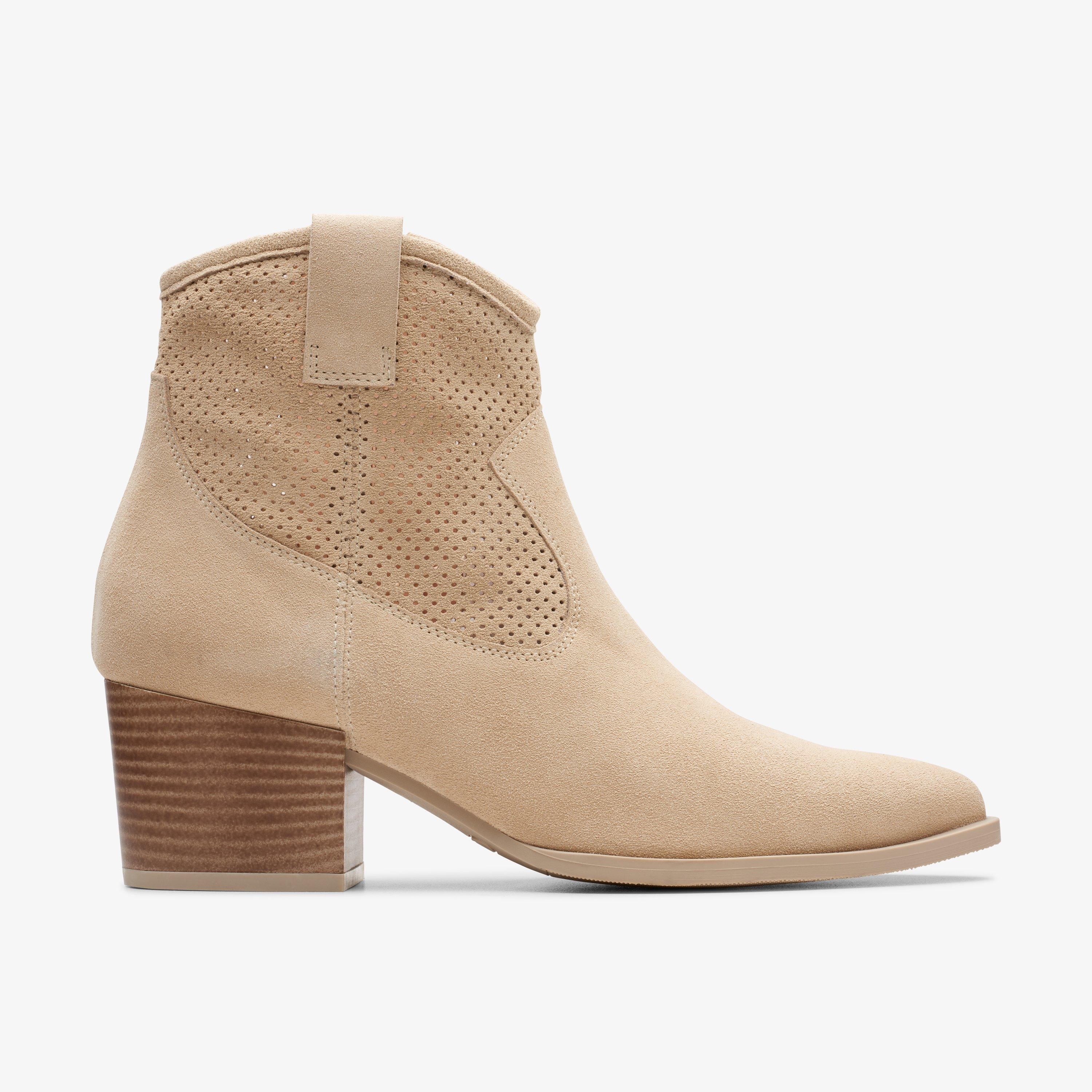 Clarks women's suede ankle boots hotsell