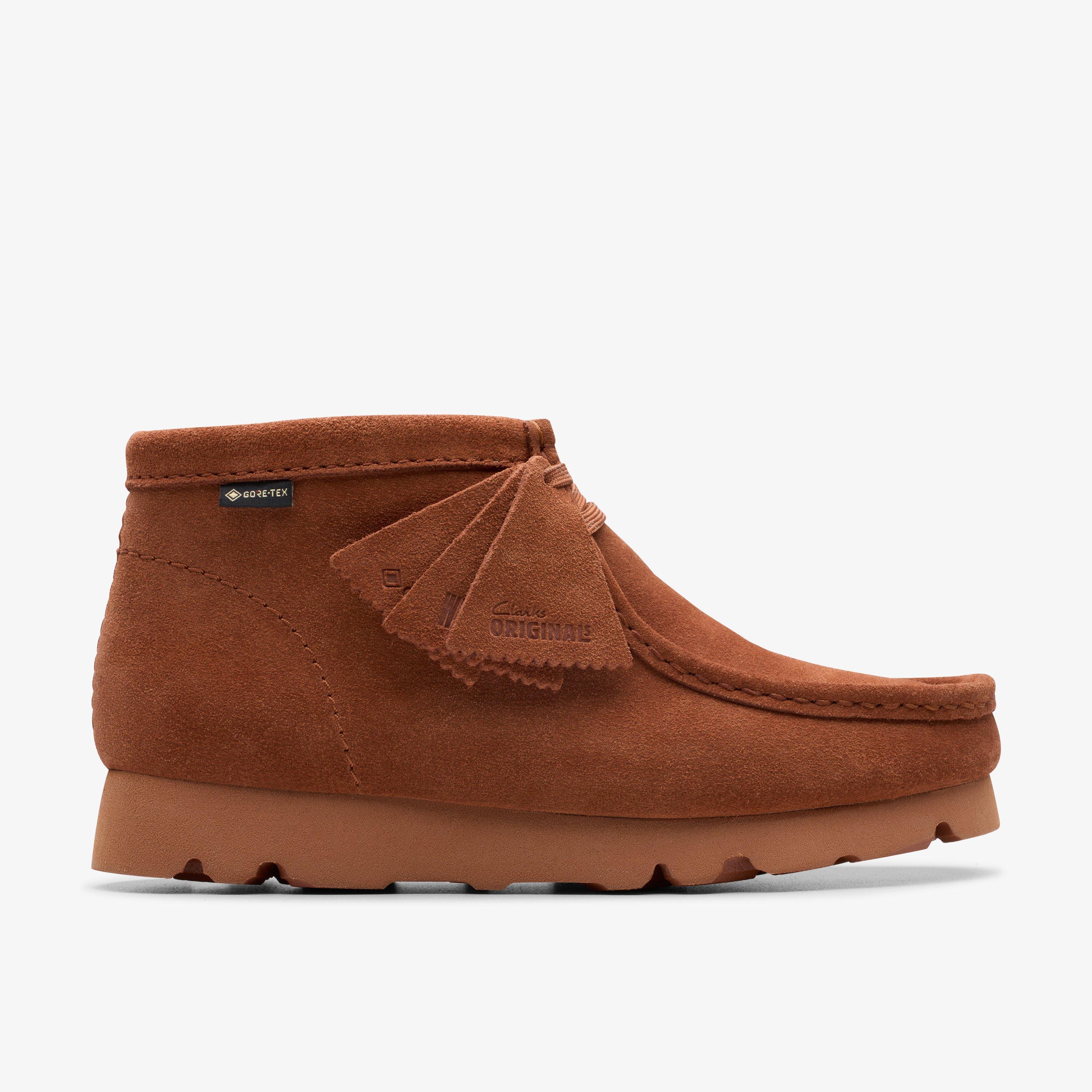 Clarks wallabee suede boot on sale