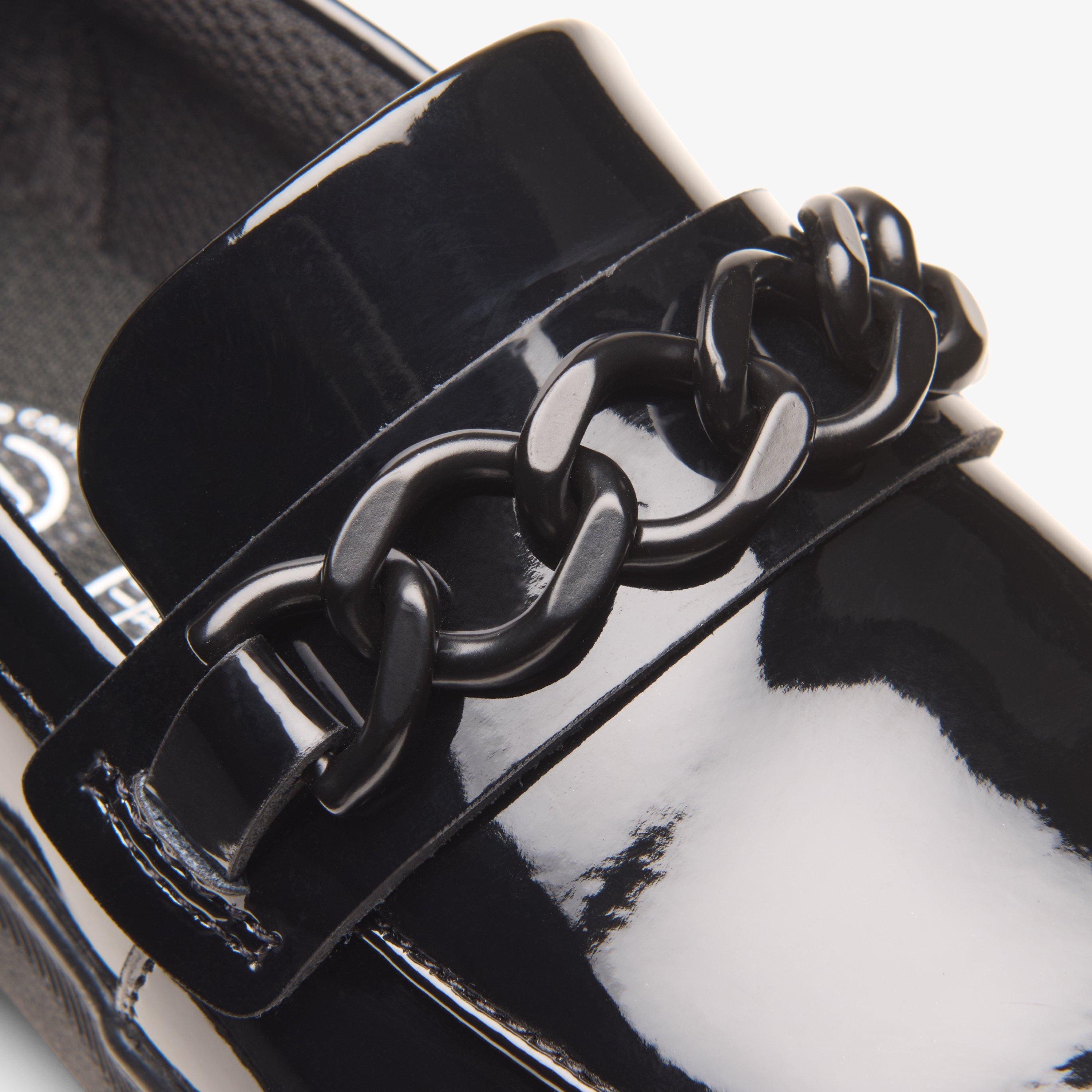 Evyn Walk Kid Black Patent