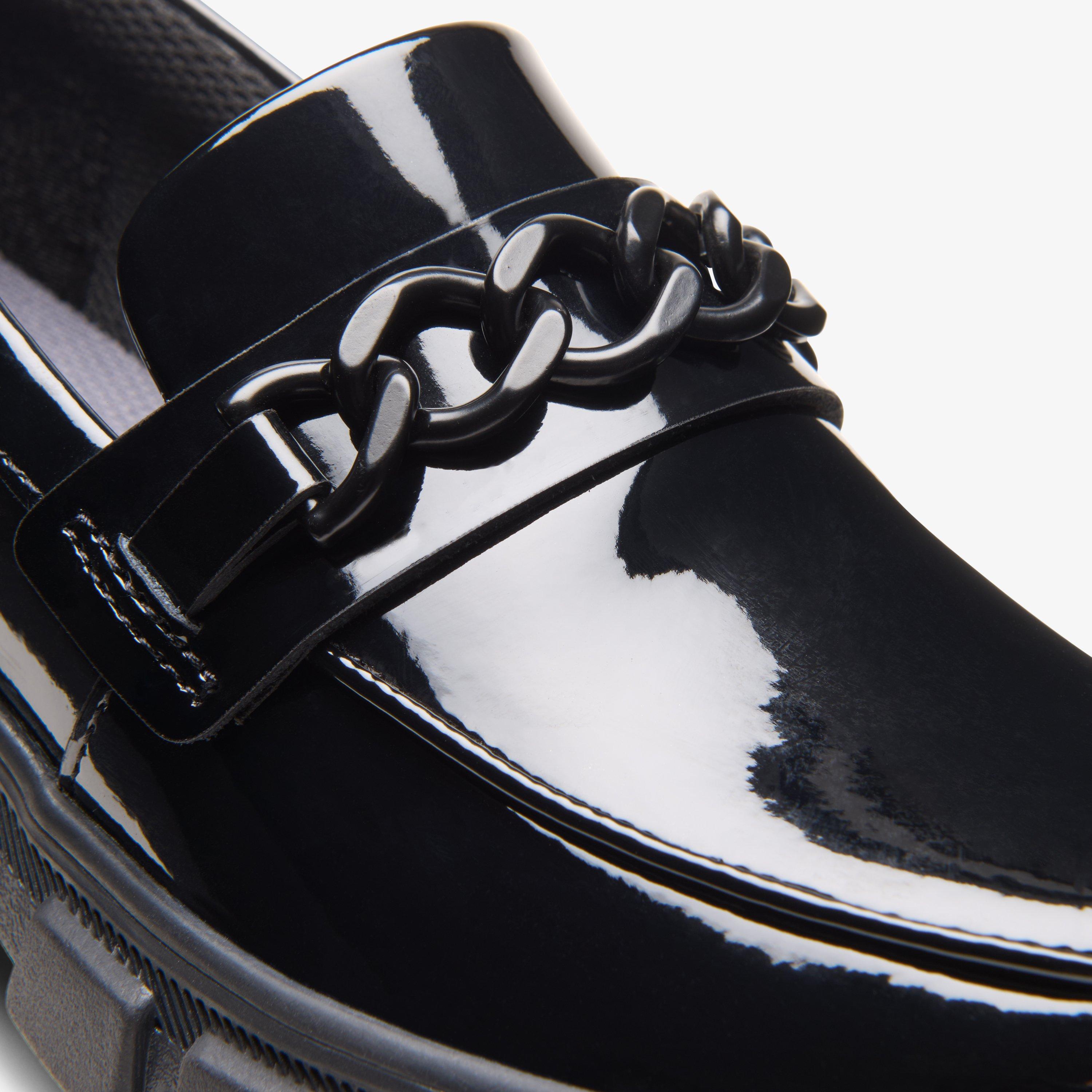 Evyn Walk Youth — Black