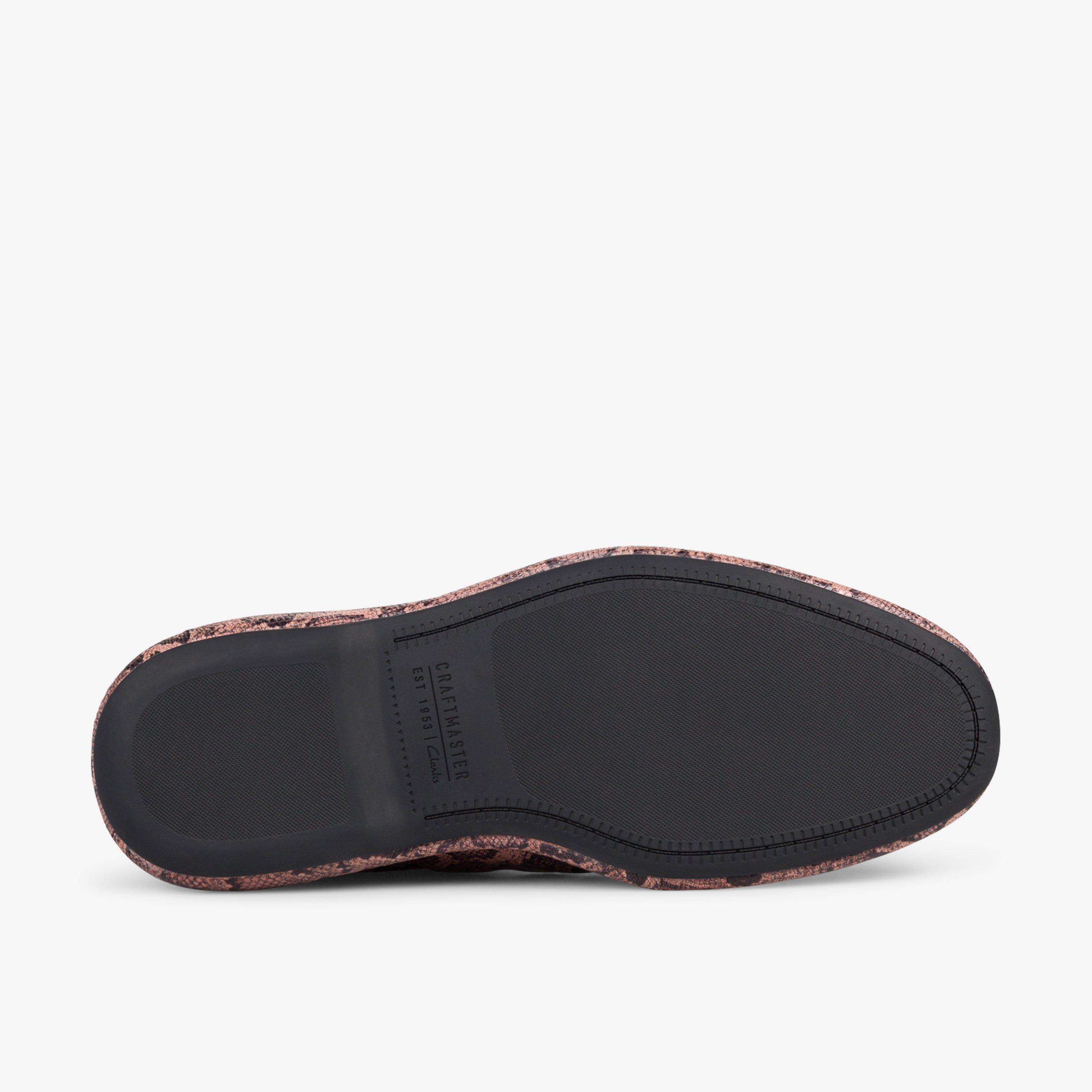 Clarks best sale collection shoes