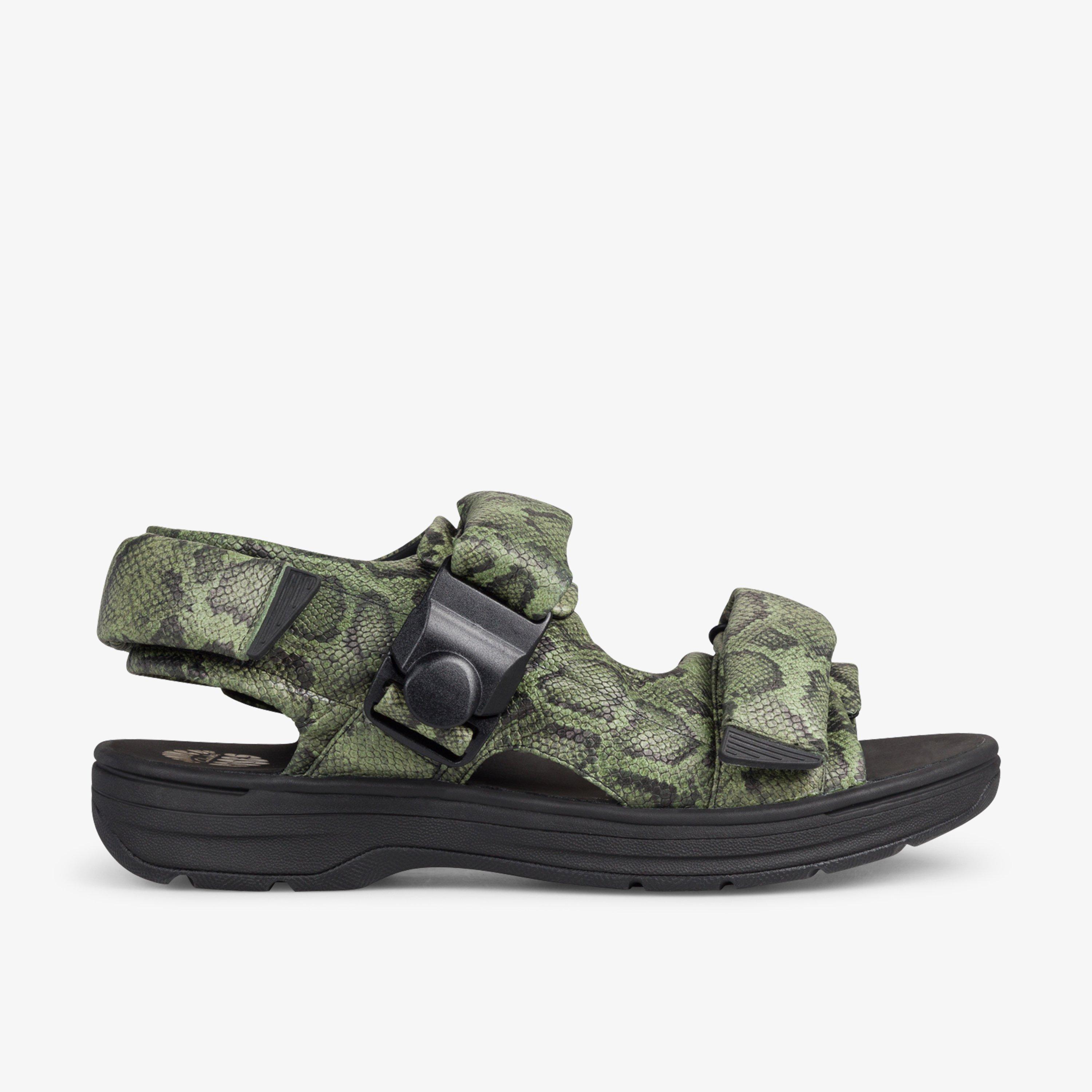 Clarks on sale clearance sandals