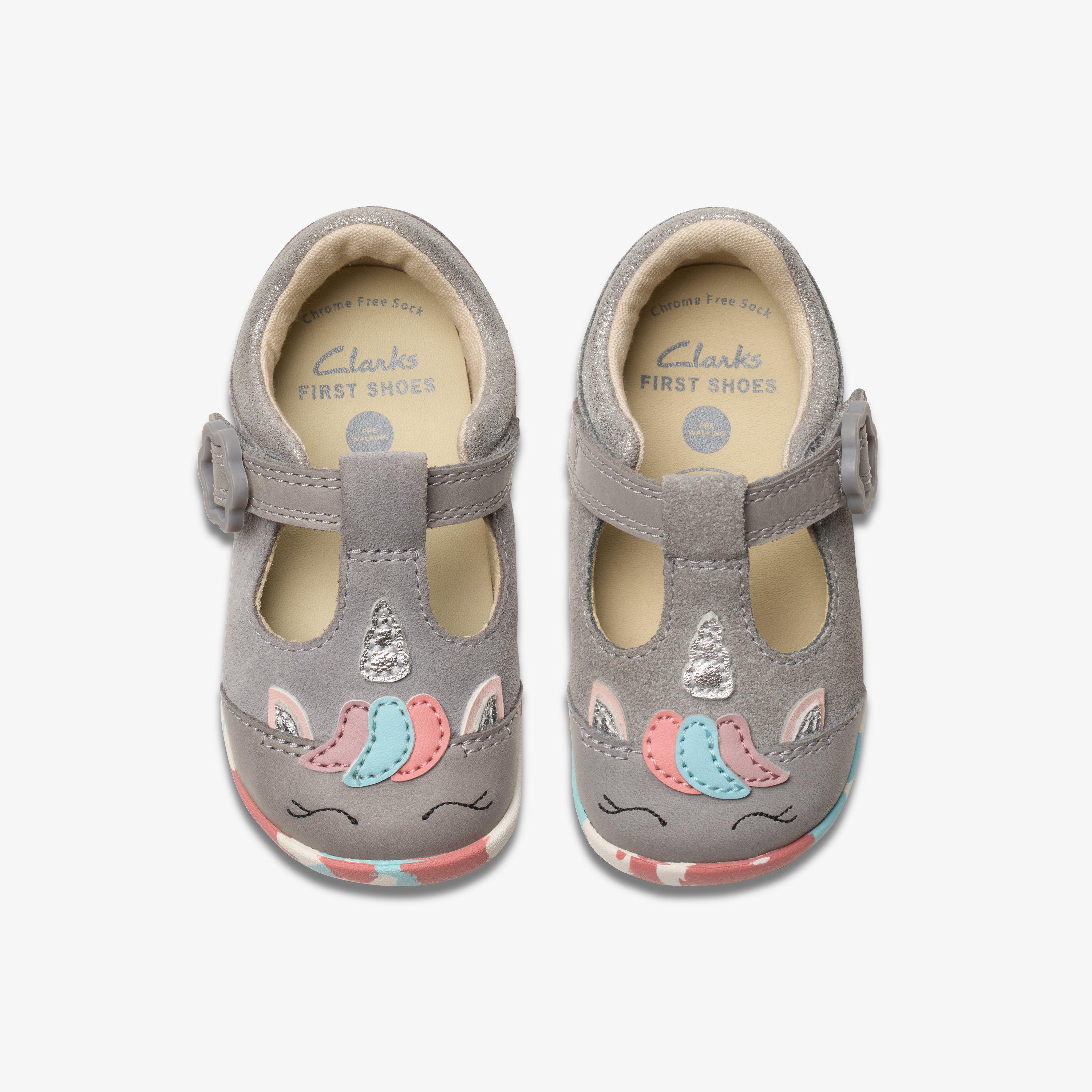 Clarks little girl shoes best sale